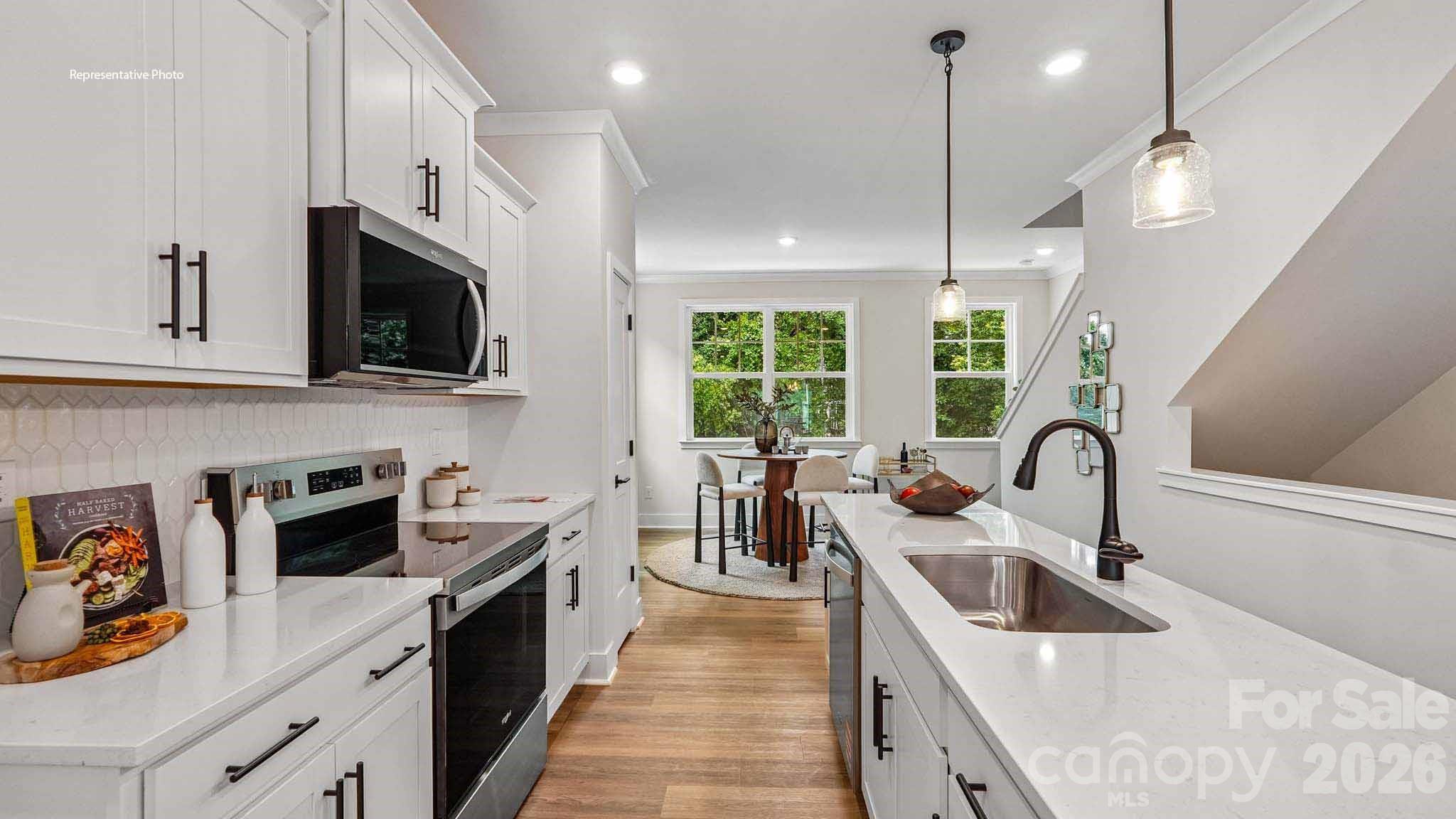 821 Hammers Lane — Charlotte