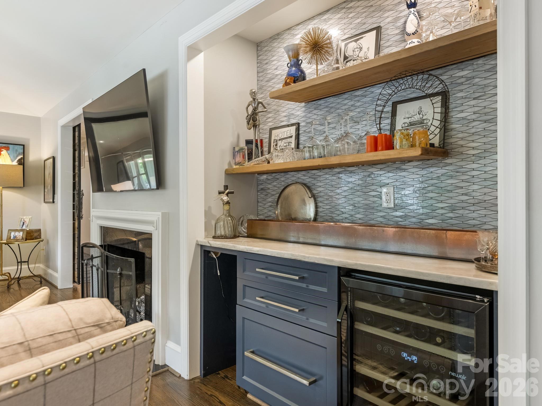 2652 Knollwood Road — Charlotte