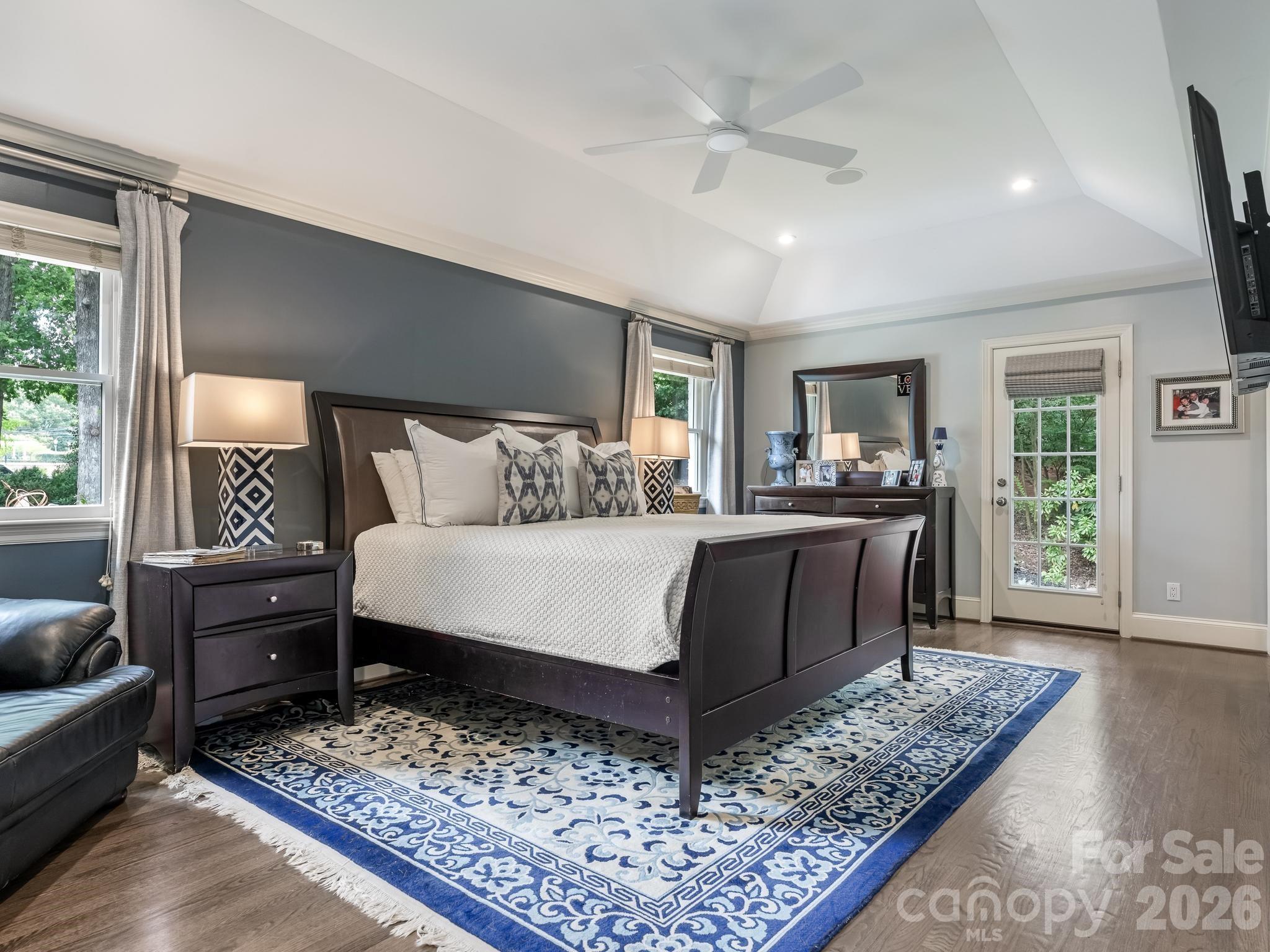 2652 Knollwood Road — Charlotte