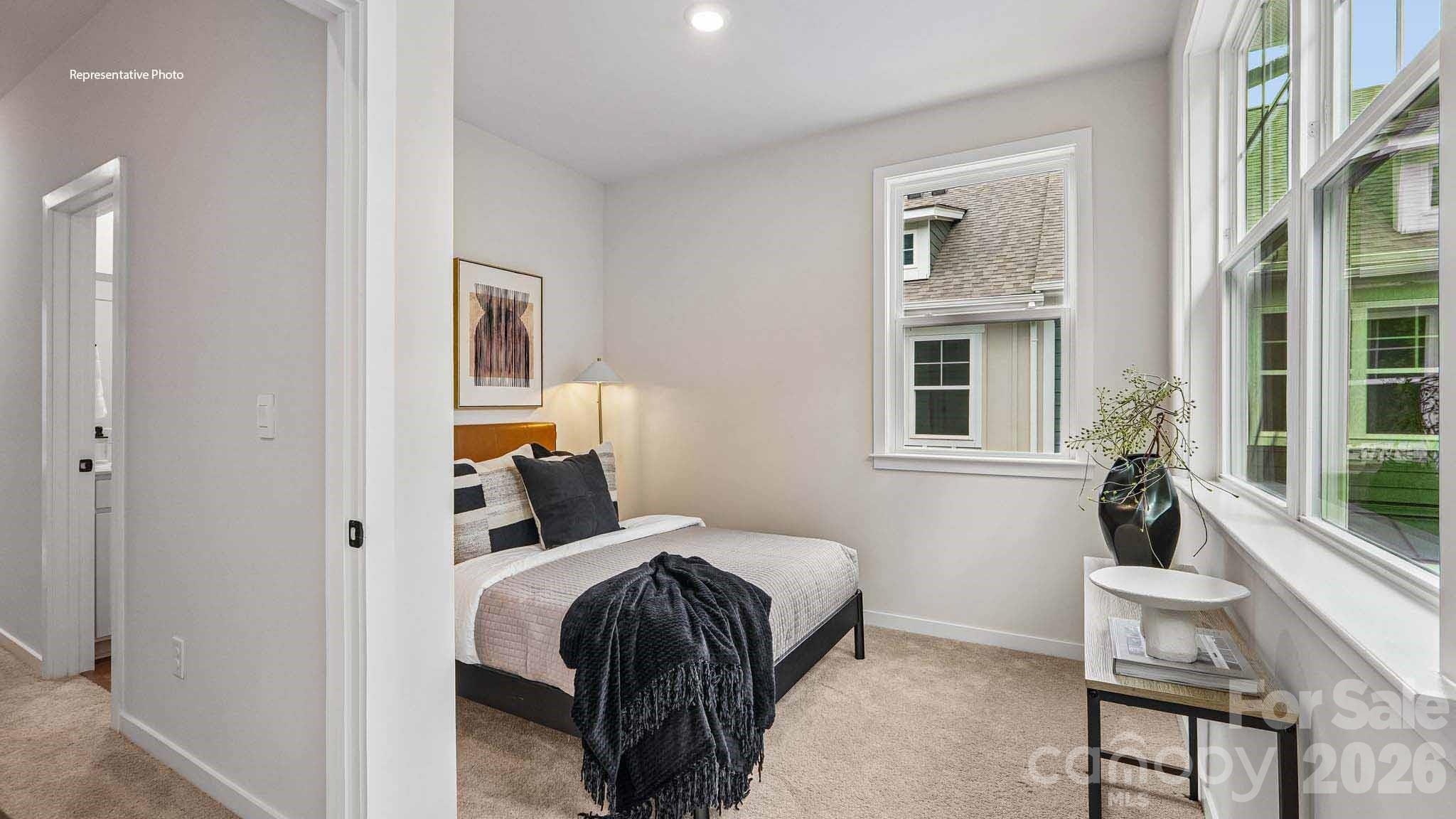 813 Hammers Lane — Charlotte