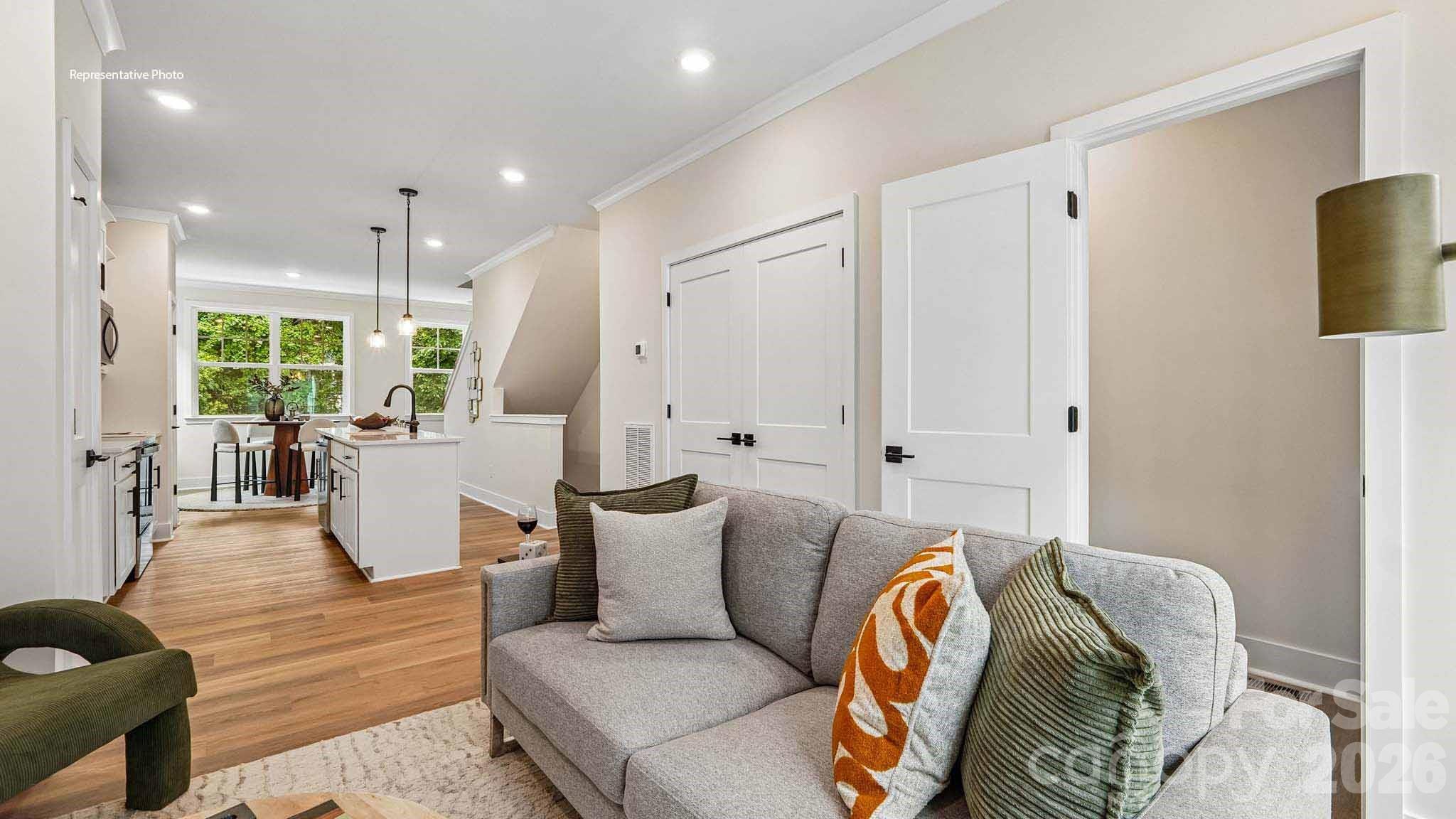 813 Hammers Lane — Charlotte
