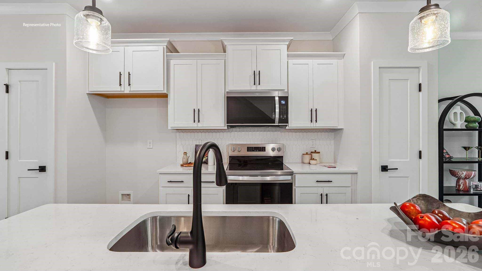 813 Hammers Lane — Charlotte