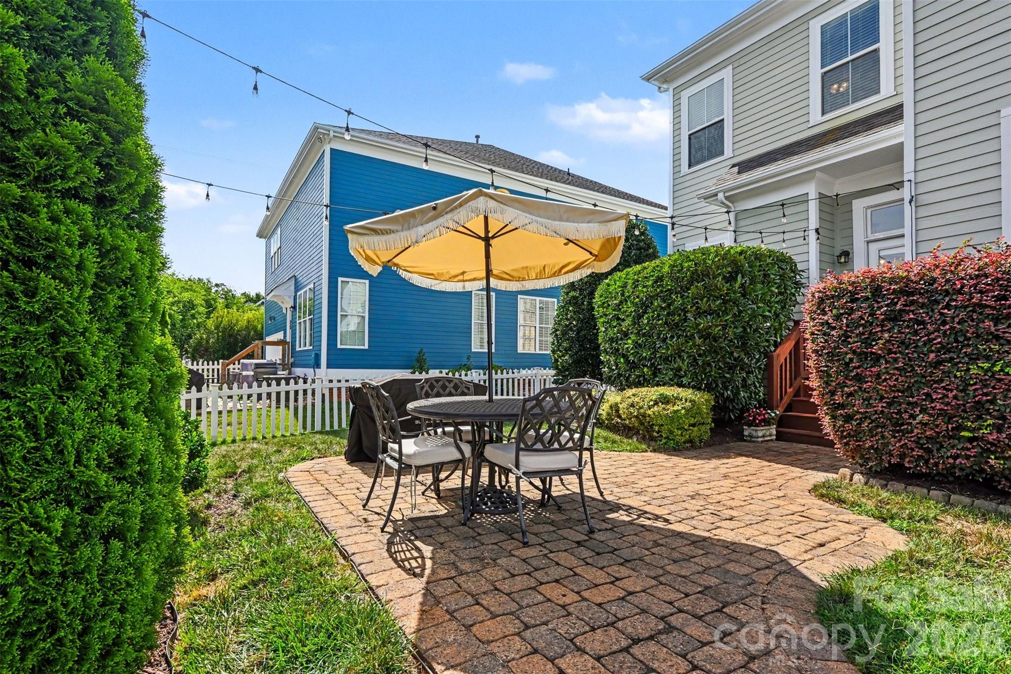 14222 Holly Springs Drive — Huntersville