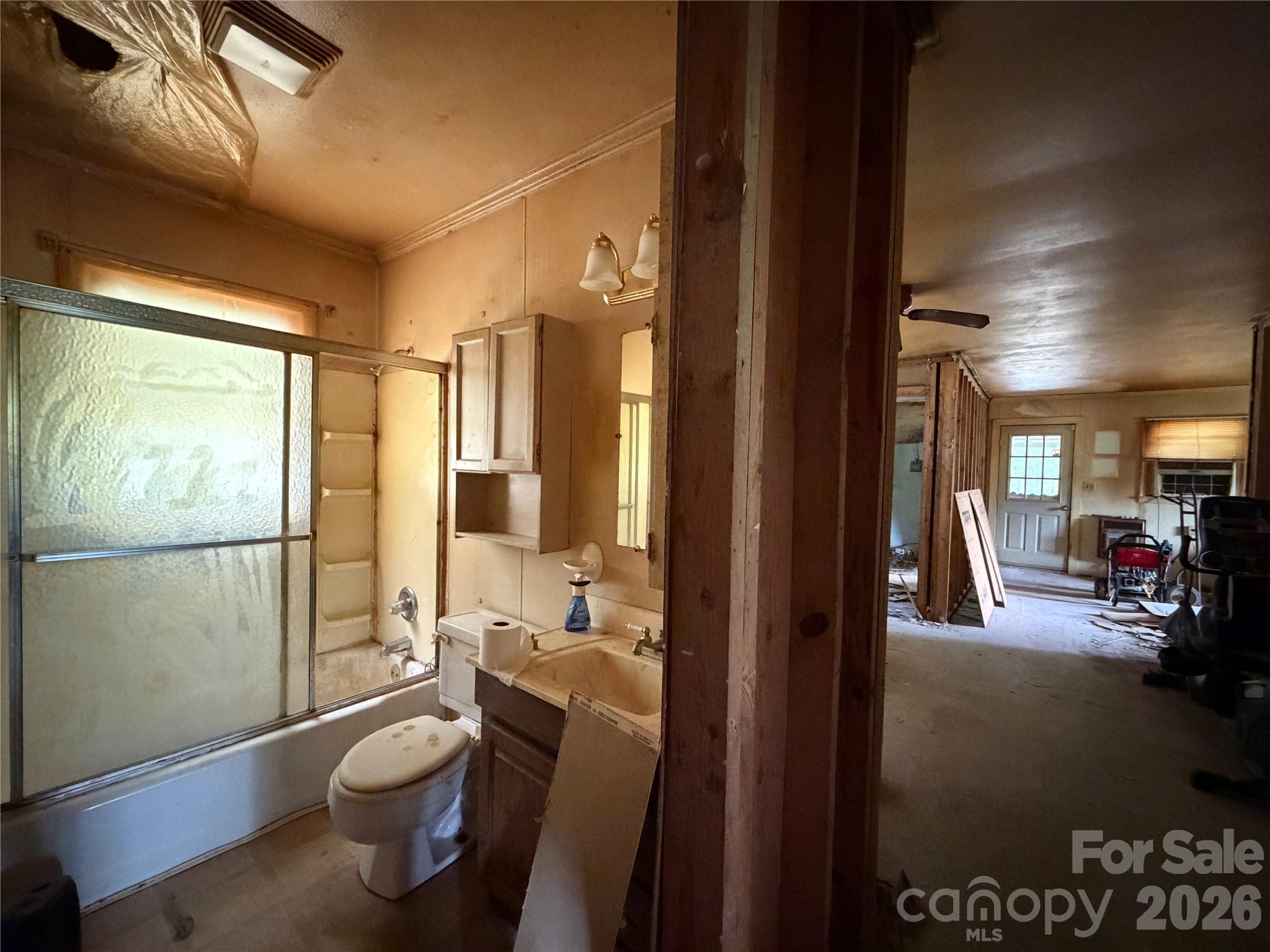 5022 Old NC 18 Highway — Connelly Springs