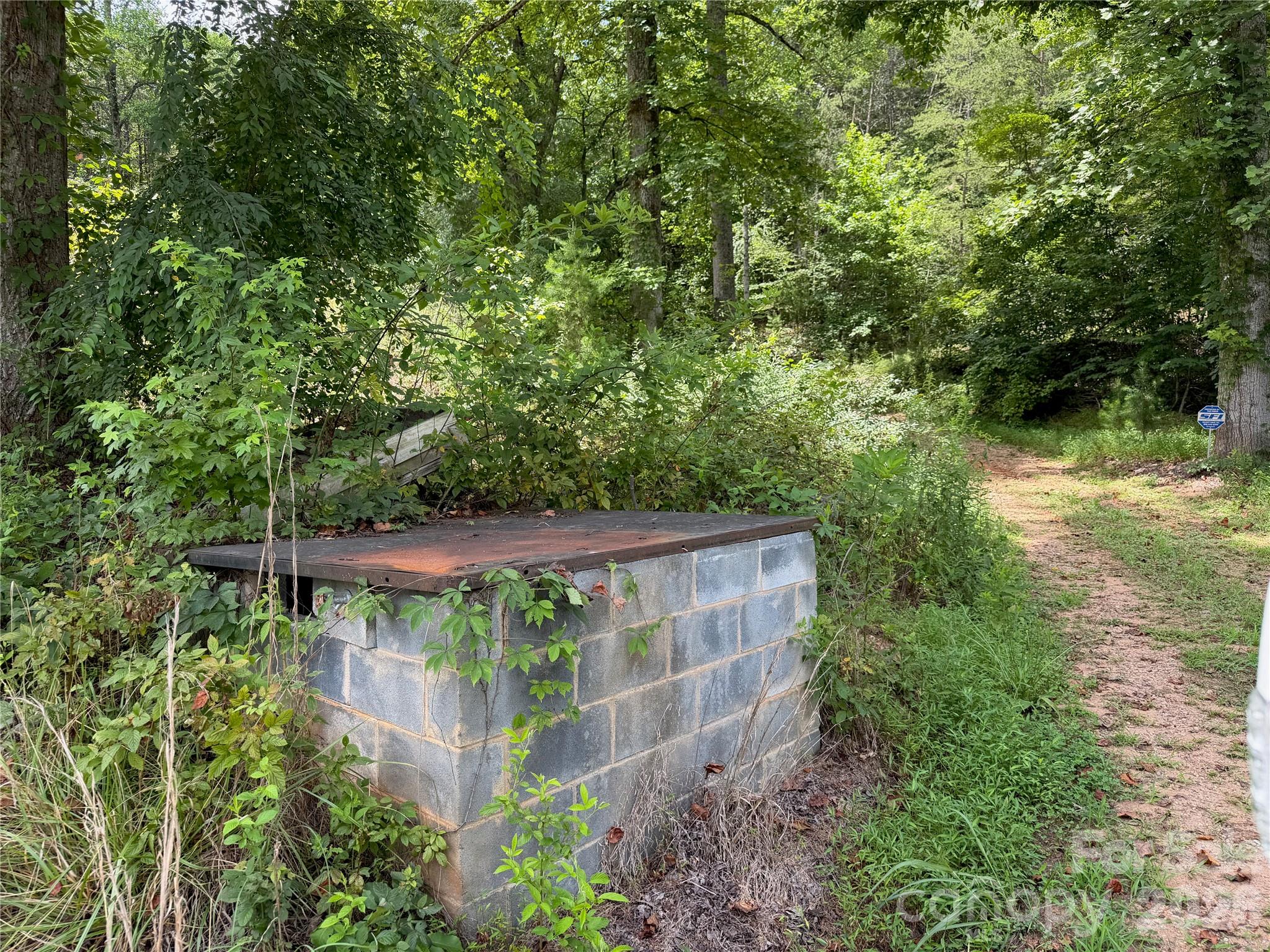 5022 Old NC 18 Highway — Connelly Springs