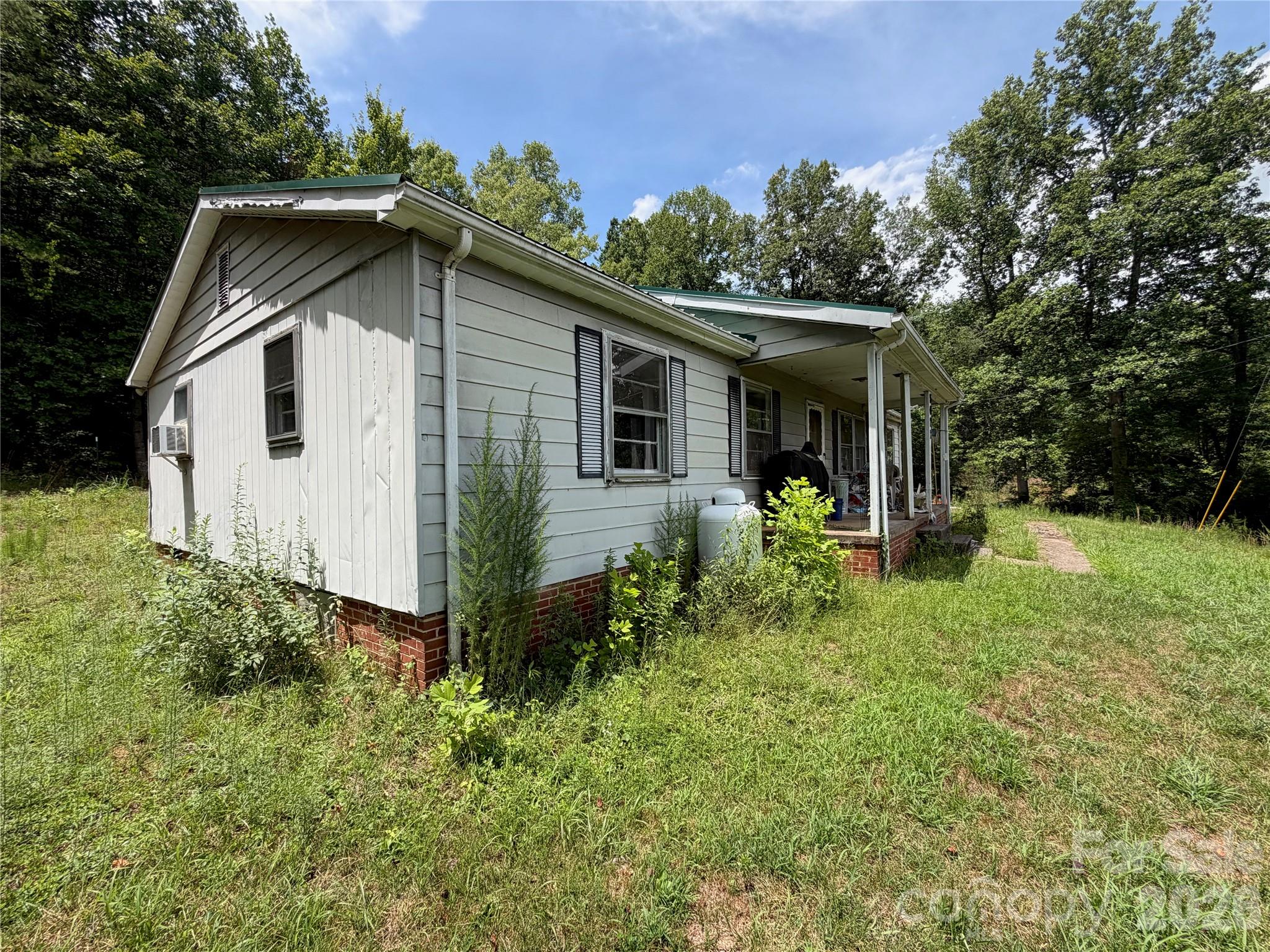 5022 Old NC 18 Highway — Connelly Springs