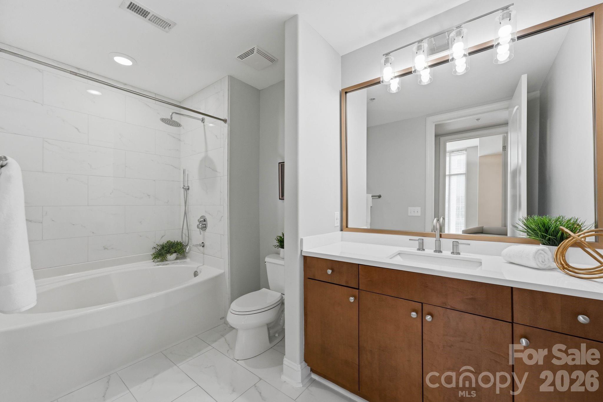 4620 Piedmont Row Drive #705 — Charlotte