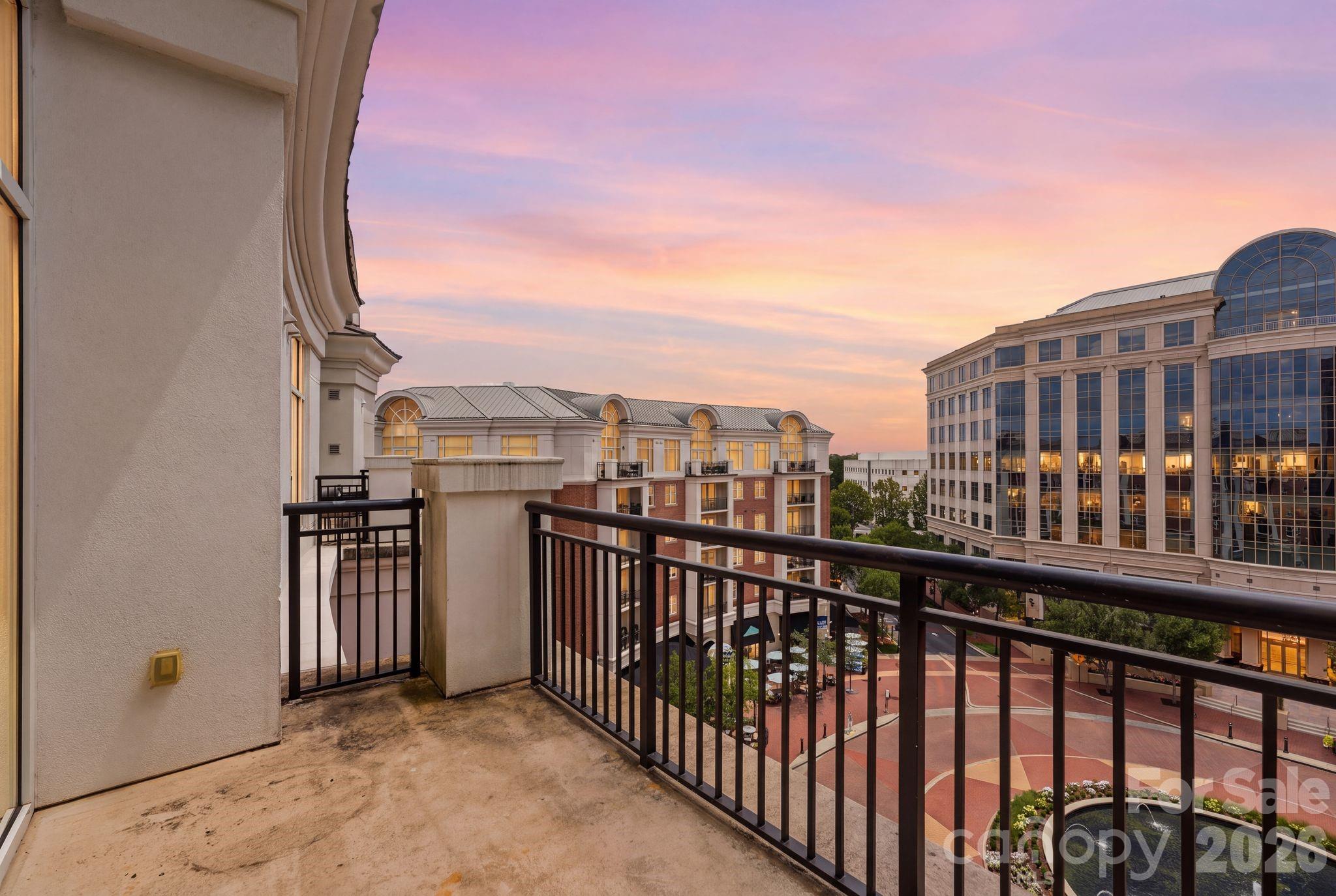 4620 Piedmont Row Drive #705 — Charlotte