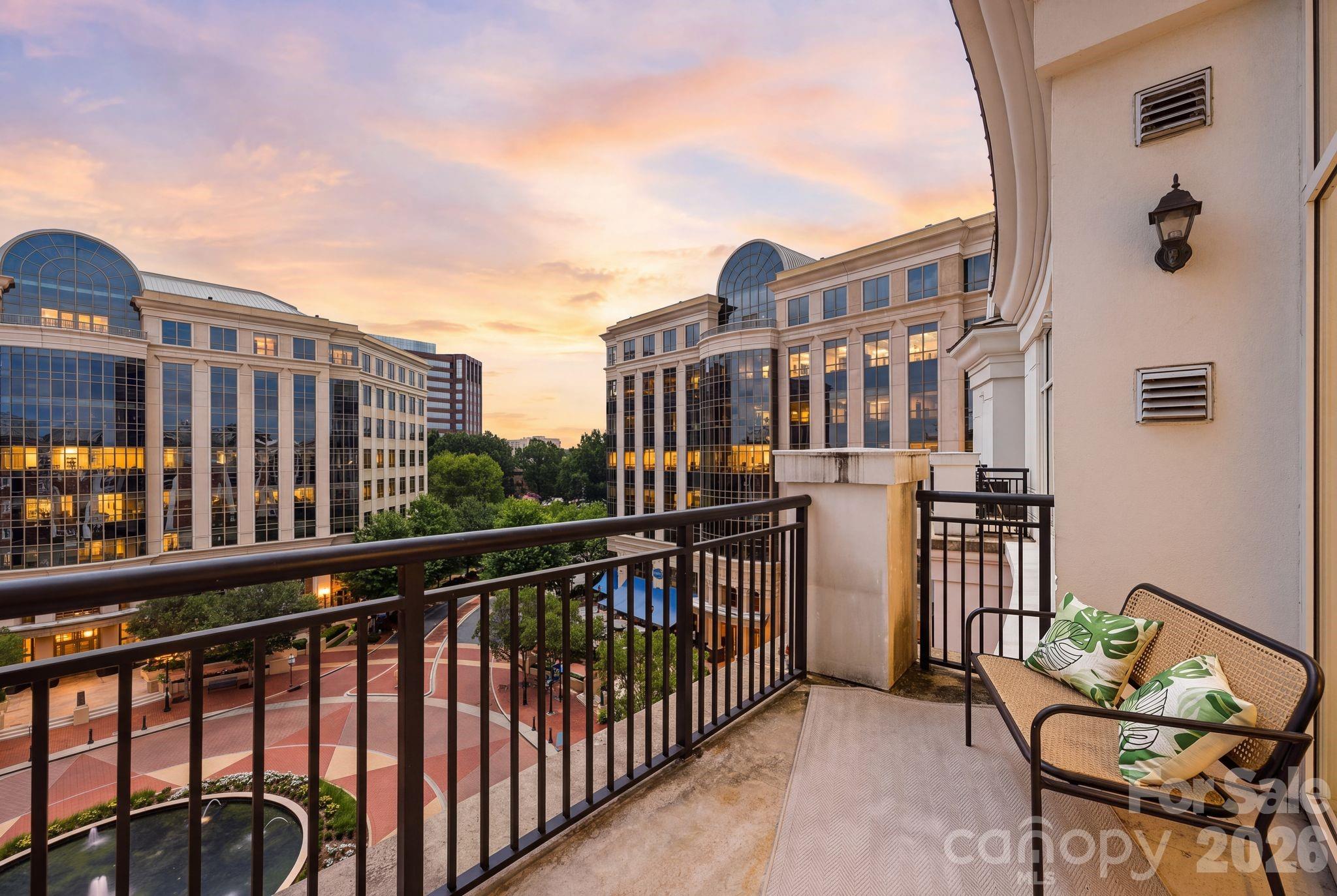 4620 Piedmont Row Drive #705 — Charlotte