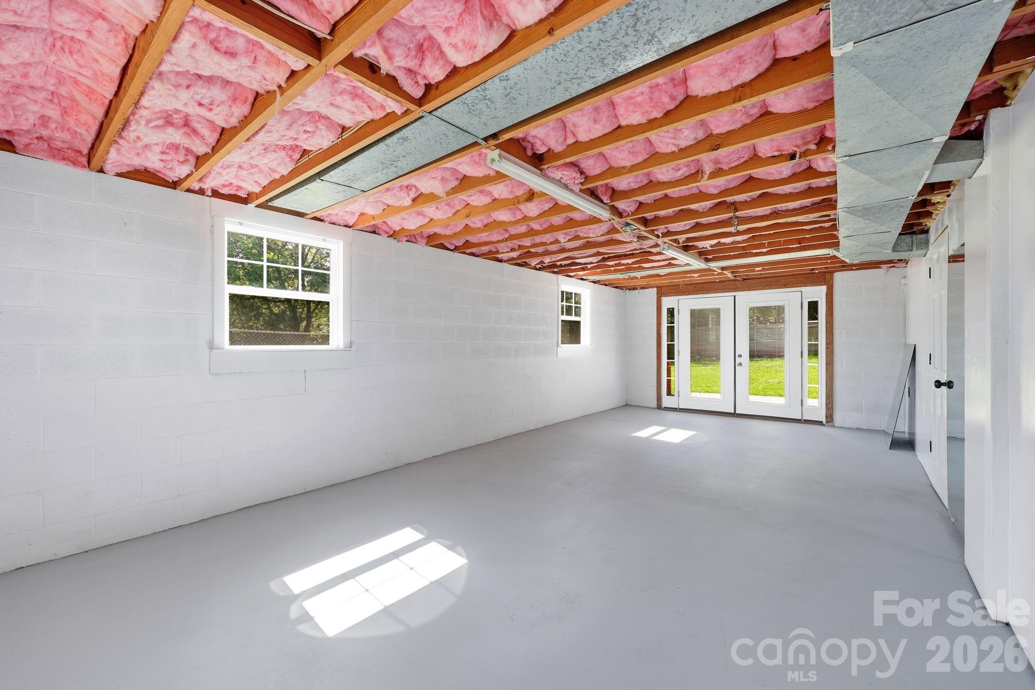 1300 Montgomery Avenue — Albemarle