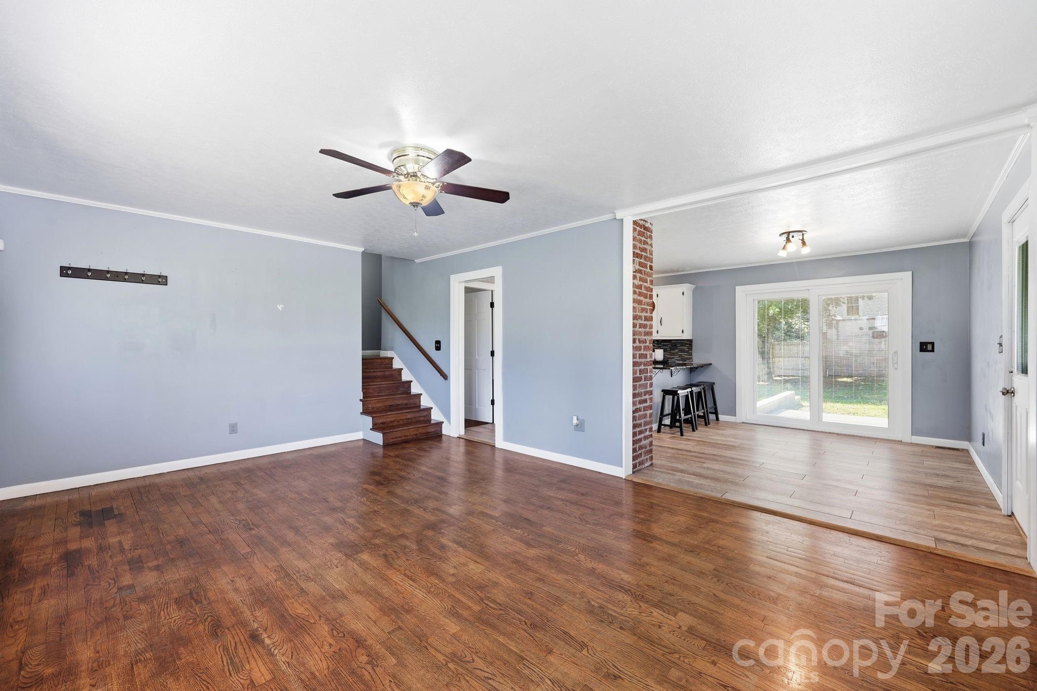 1300 Montgomery Avenue — Albemarle