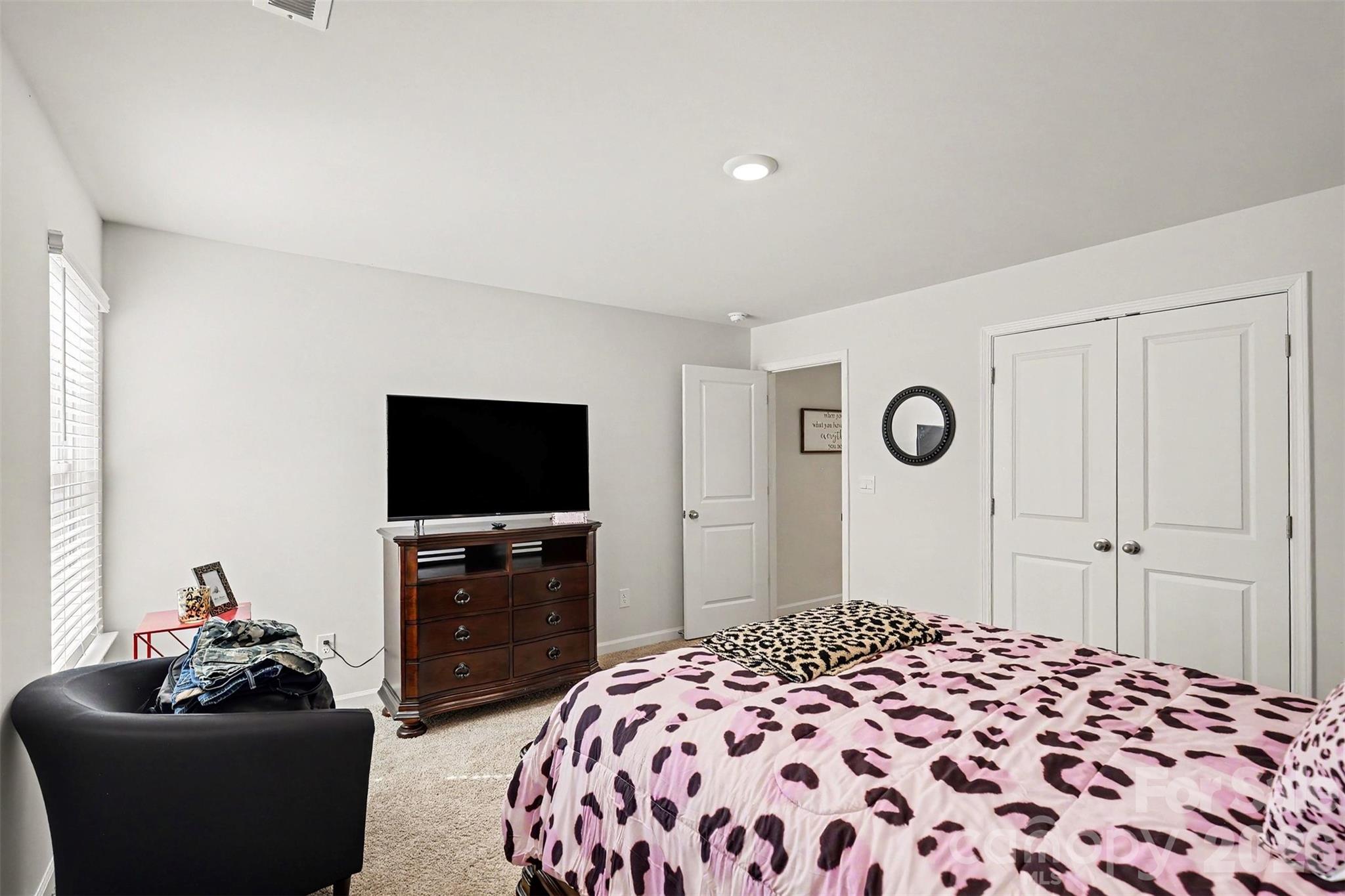 7573 Stonehouse Drive — Gastonia