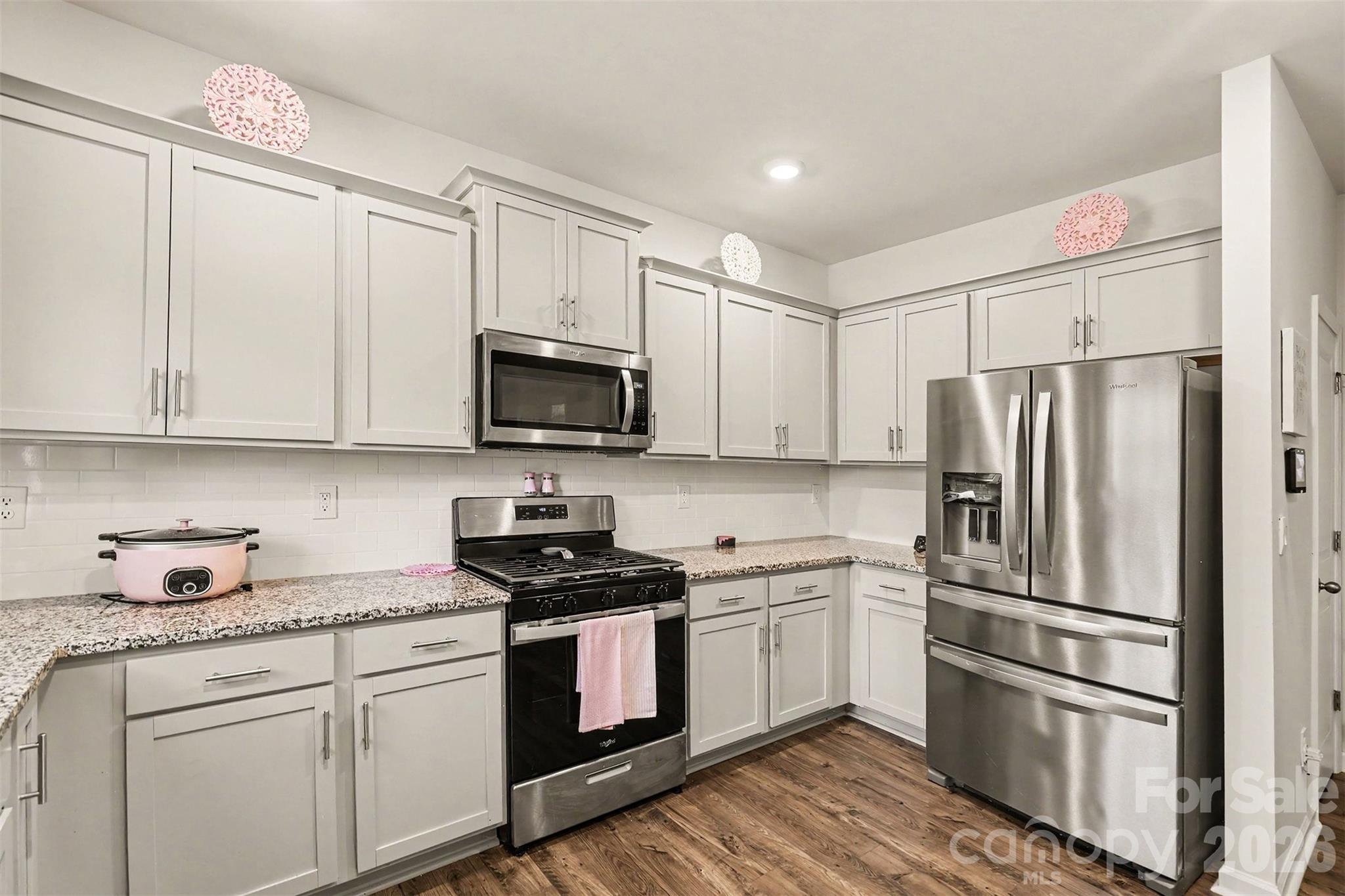 7573 Stonehouse Drive — Gastonia