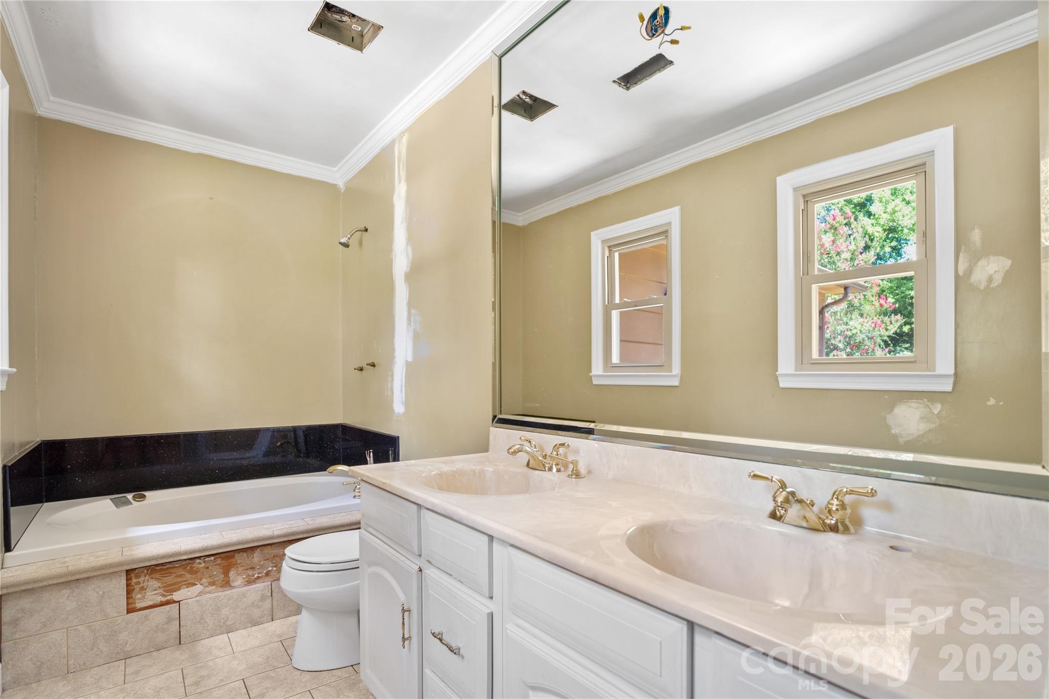 1433 Niagara Circle — Charlotte
