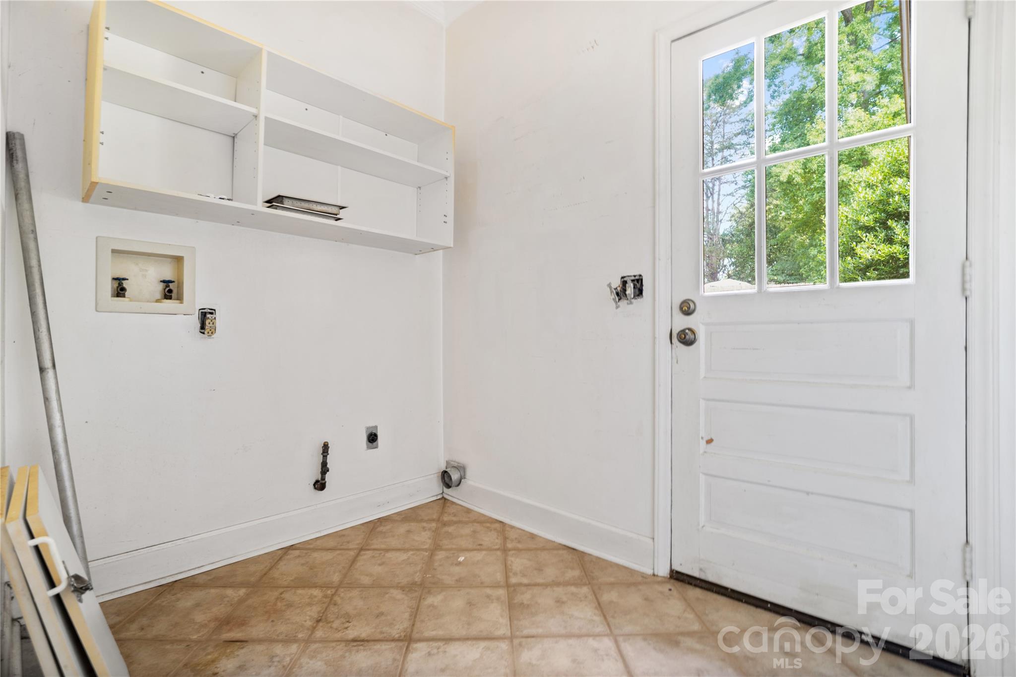 1433 Niagara Circle — Charlotte