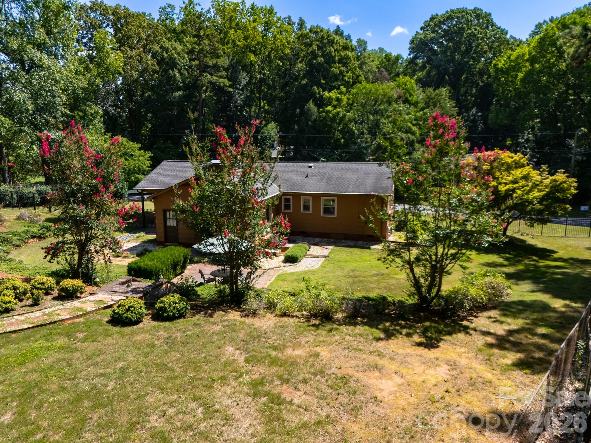 1433 Niagara Circle — Charlotte