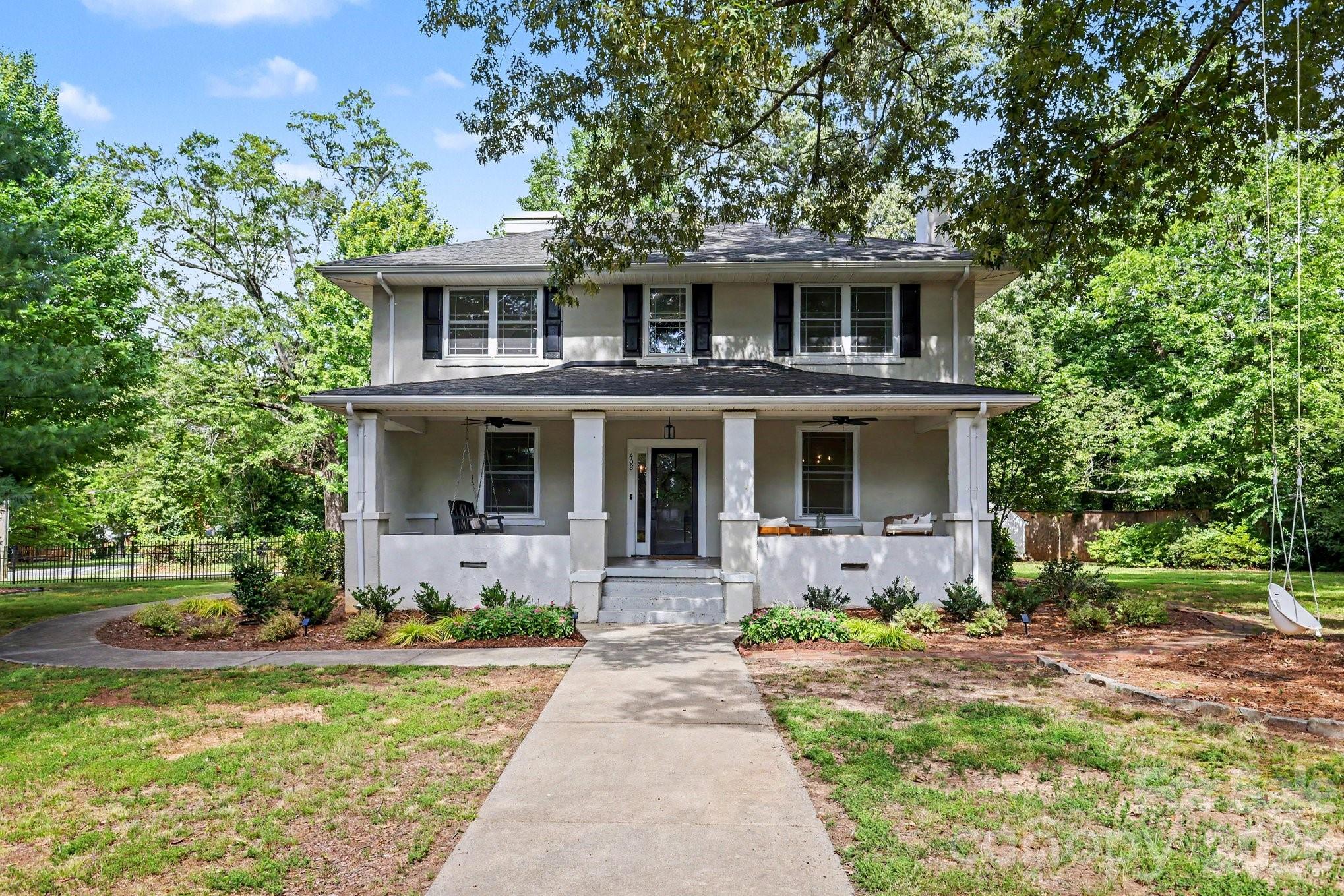 408 Griffith Road — Monroe