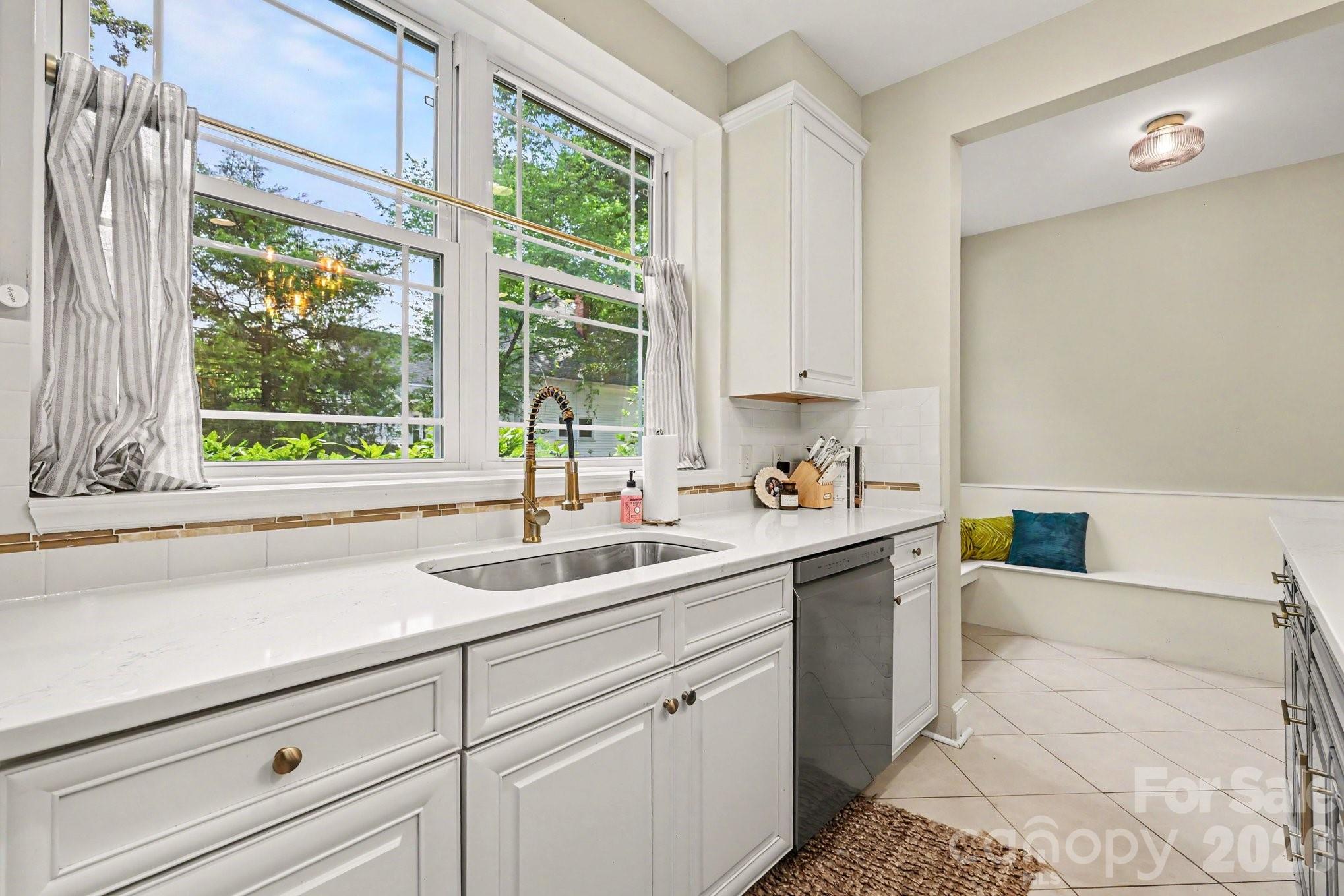 408 Griffith Road — Monroe