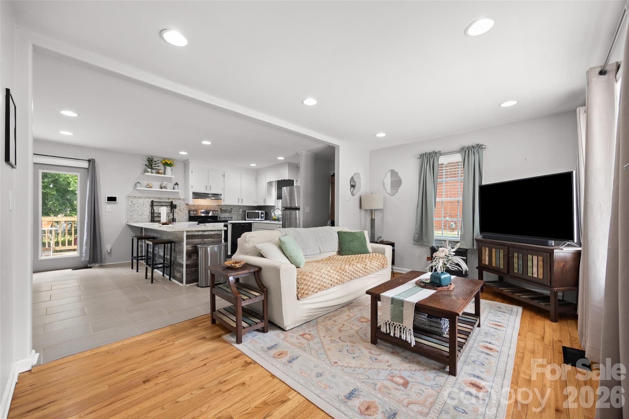1537 Mcgill Street — Rock Hill