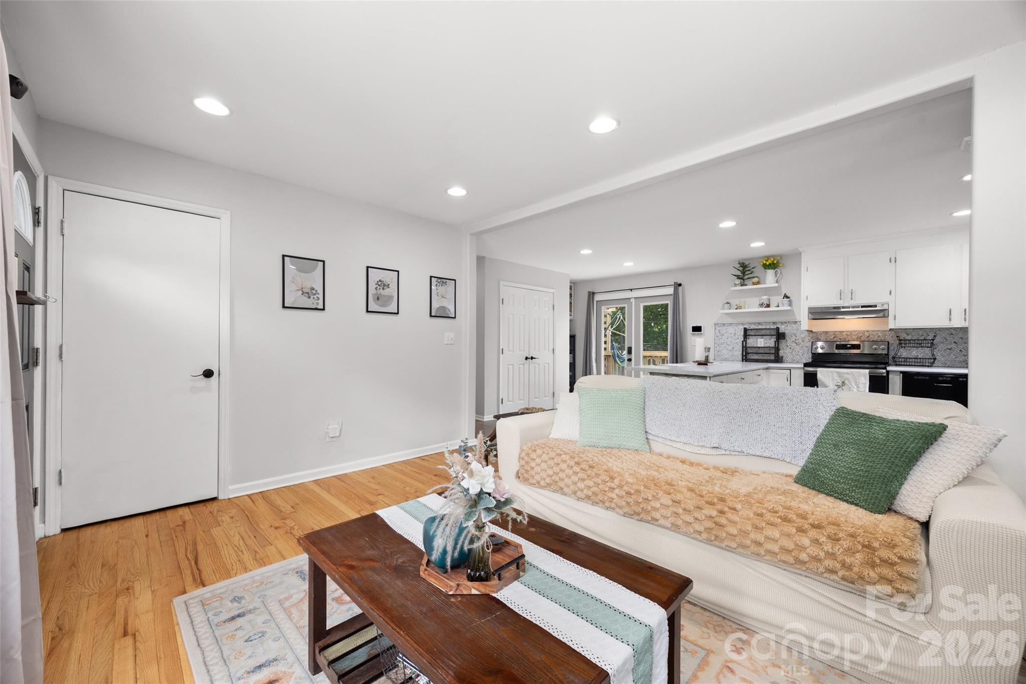 1537 Mcgill Street — Rock Hill