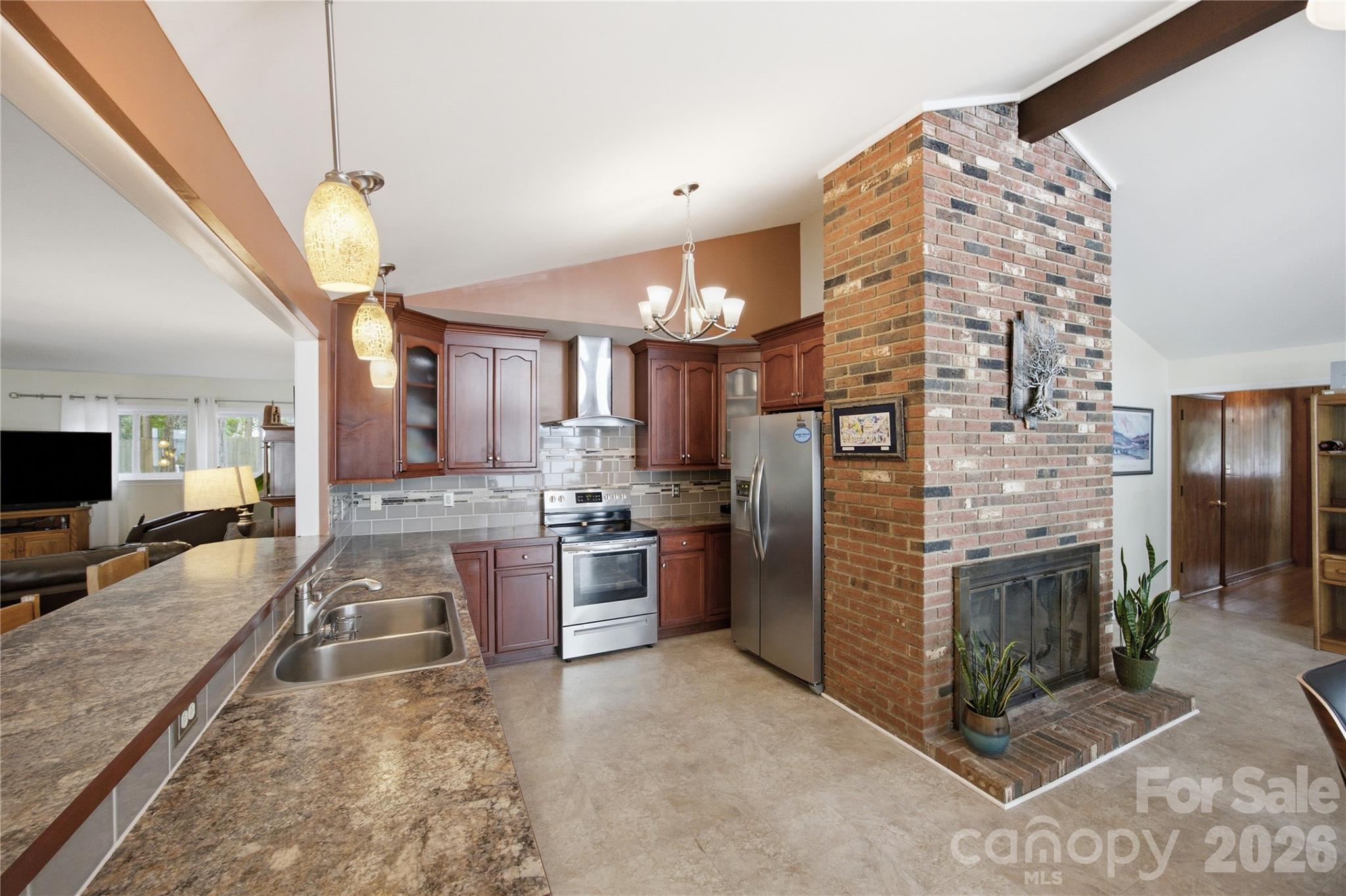 8247 Luckey Point Road — Denver