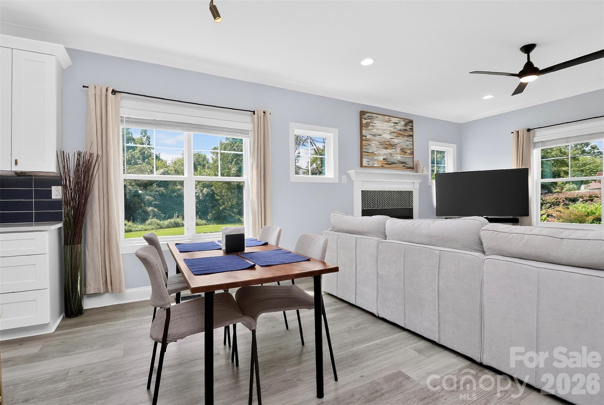 3039 Palm Avenue — Charlotte