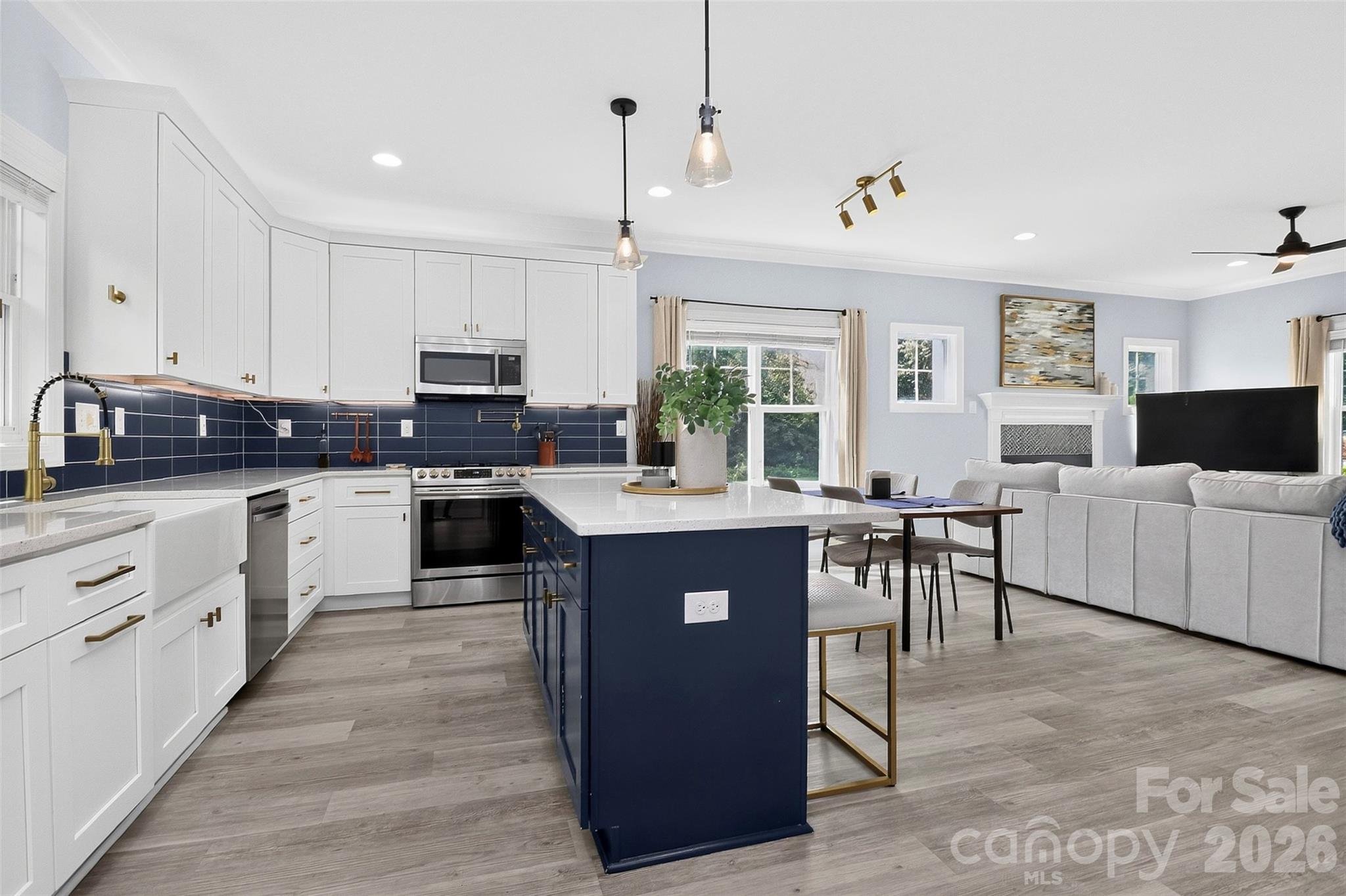 3039 Palm Avenue — Charlotte