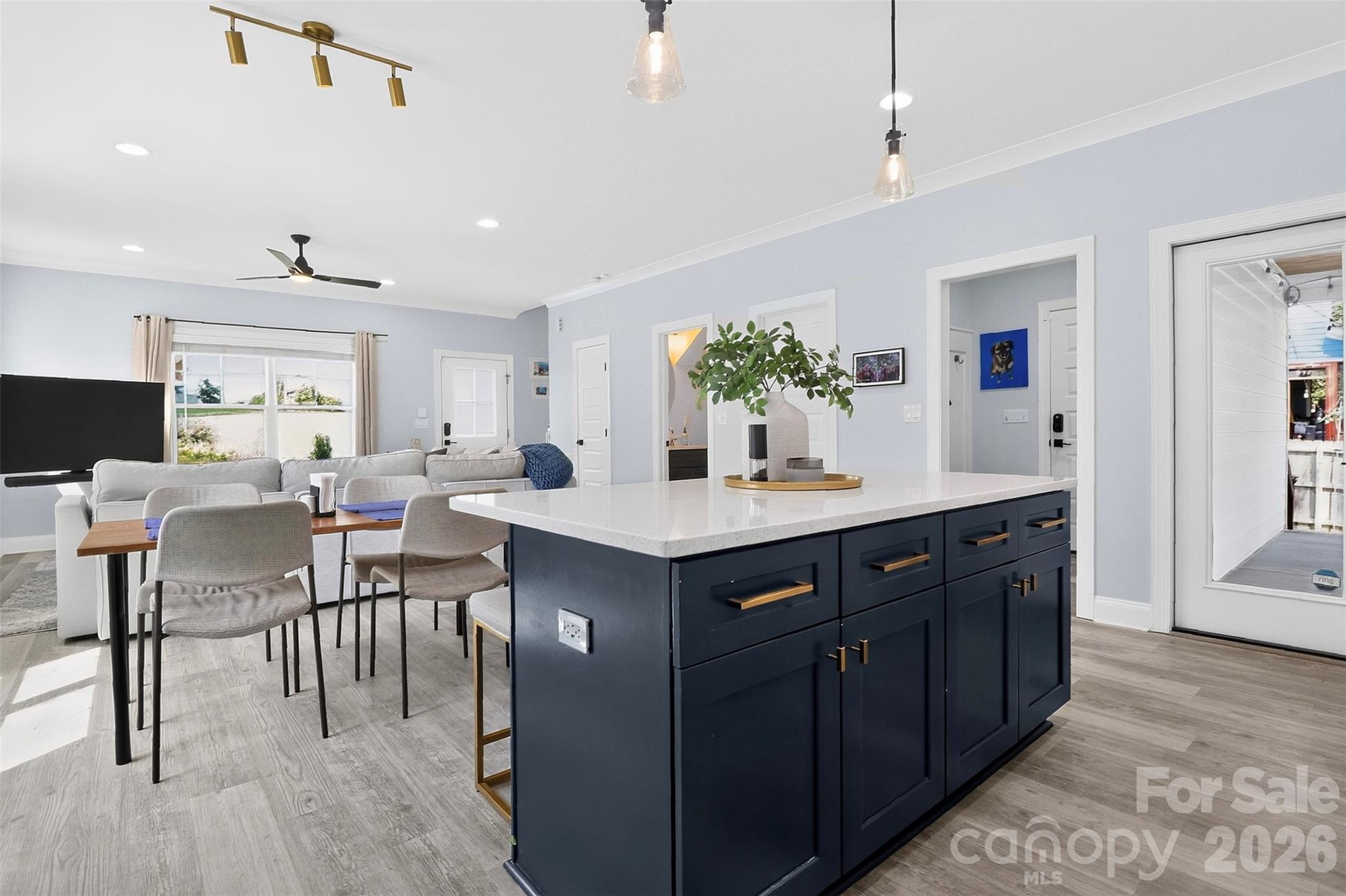 3039 Palm Avenue — Charlotte
