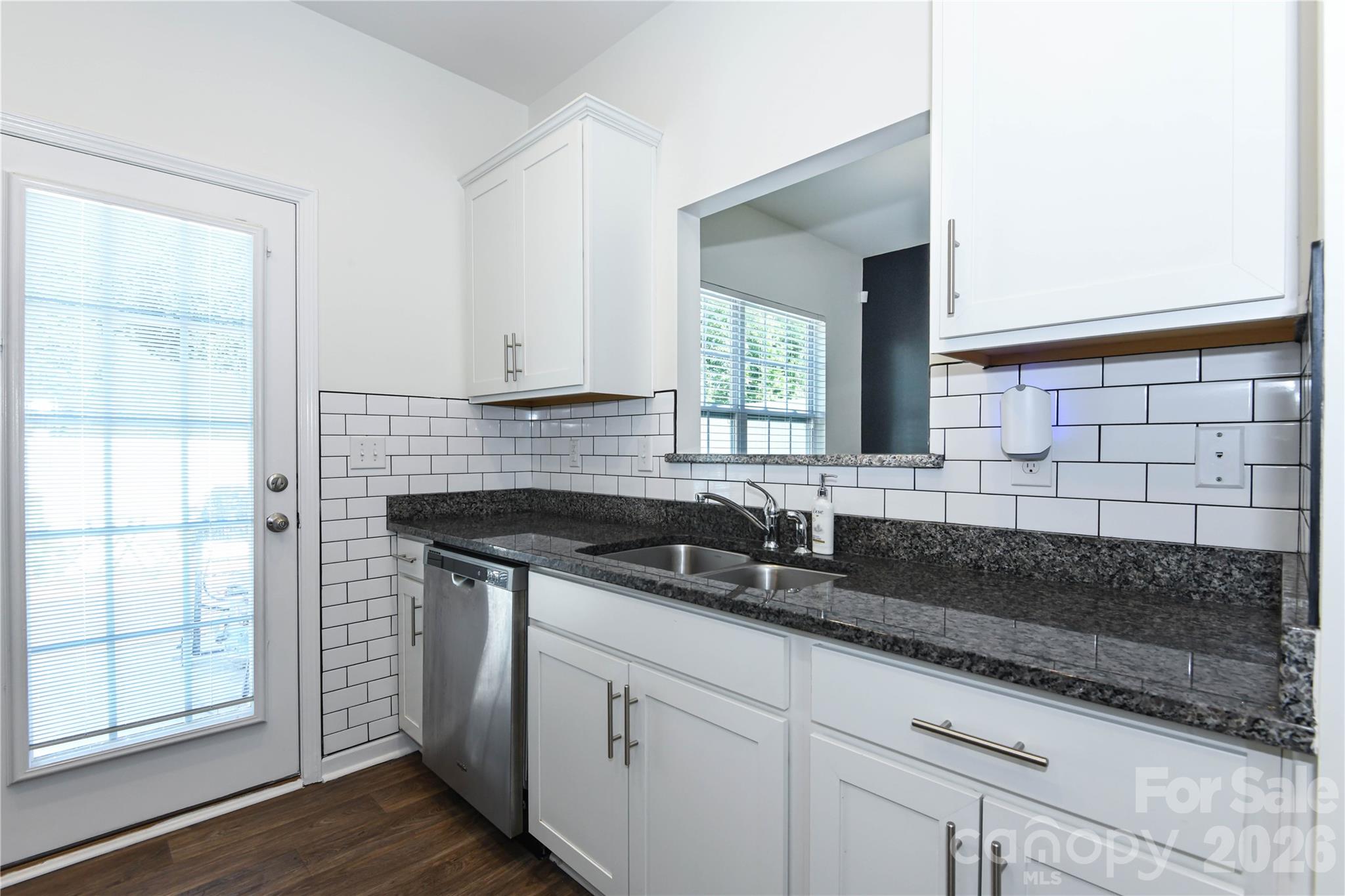 6005 Guildford Hill Lane — Charlotte