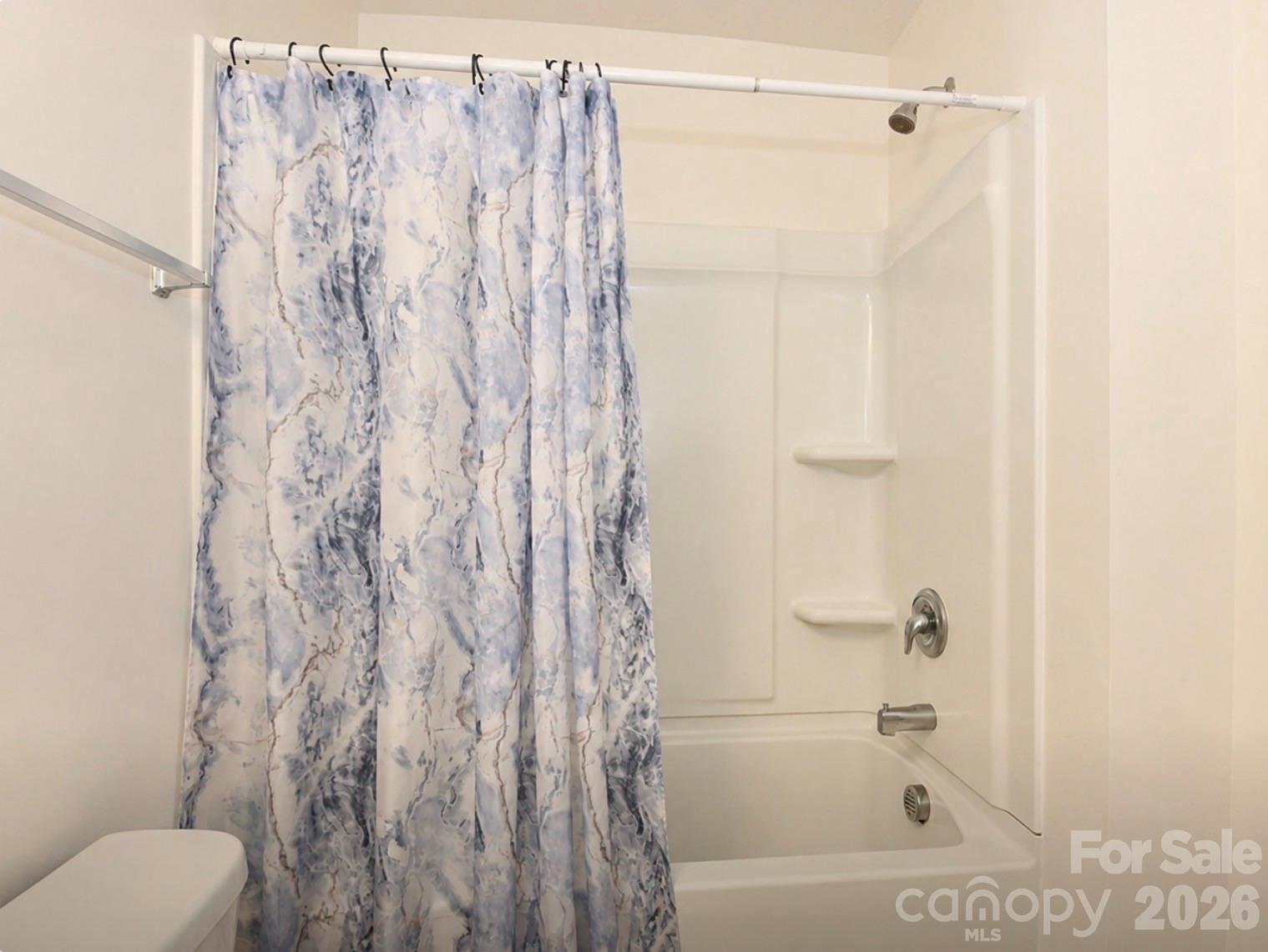 6005 Guildford Hill Lane — Charlotte