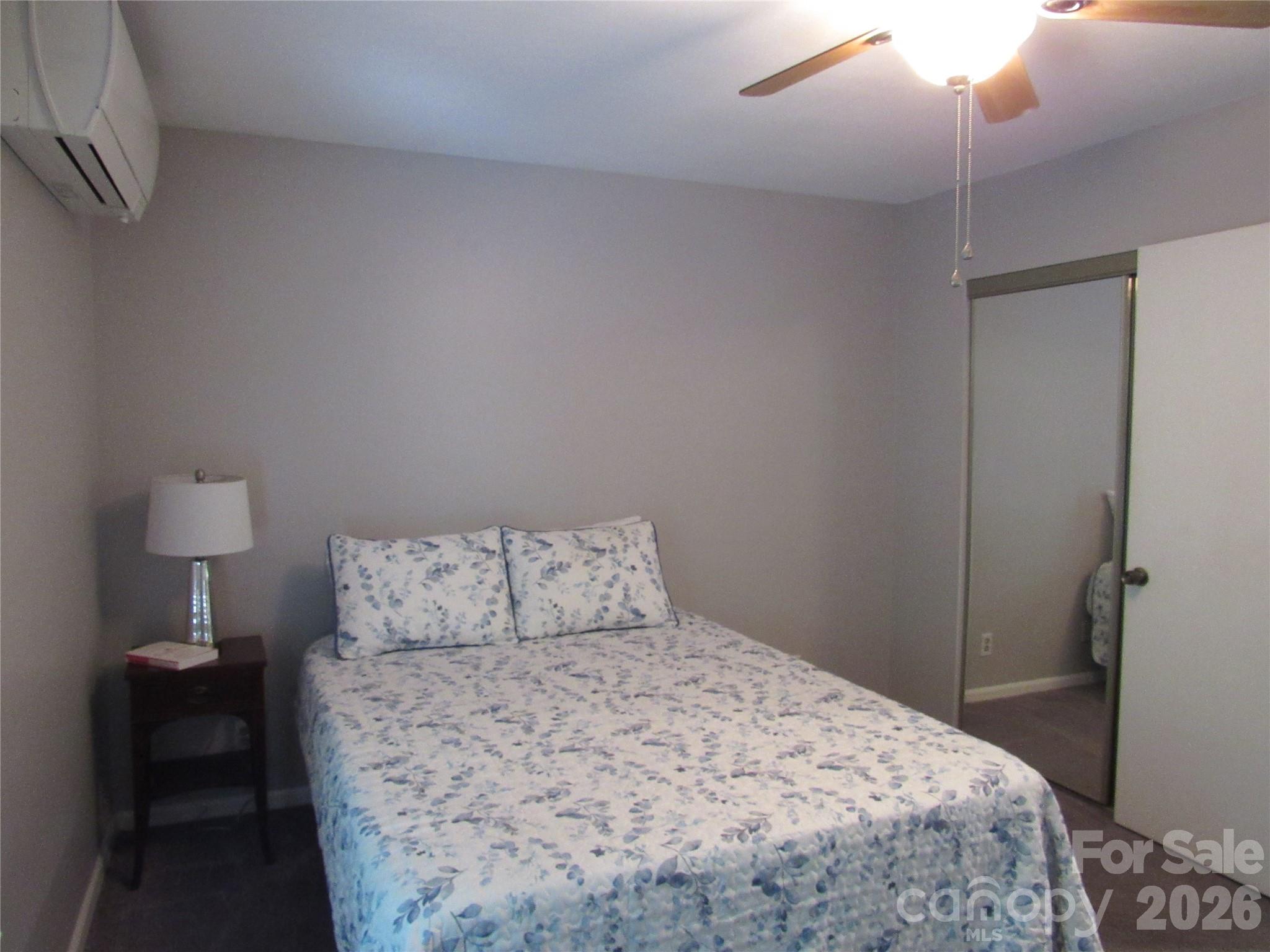 6 Woodlands Drive — Black Mountain