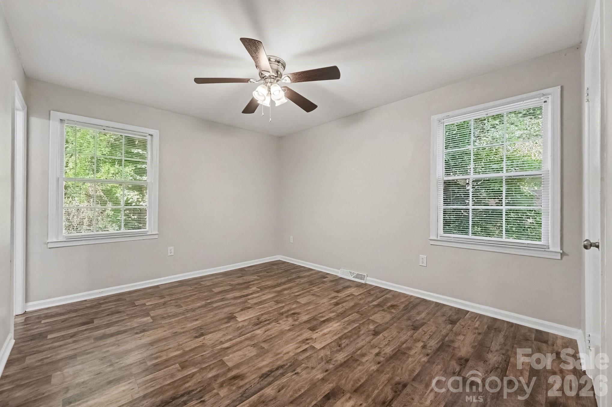 2726 Meadowcliff Drive — Charlotte