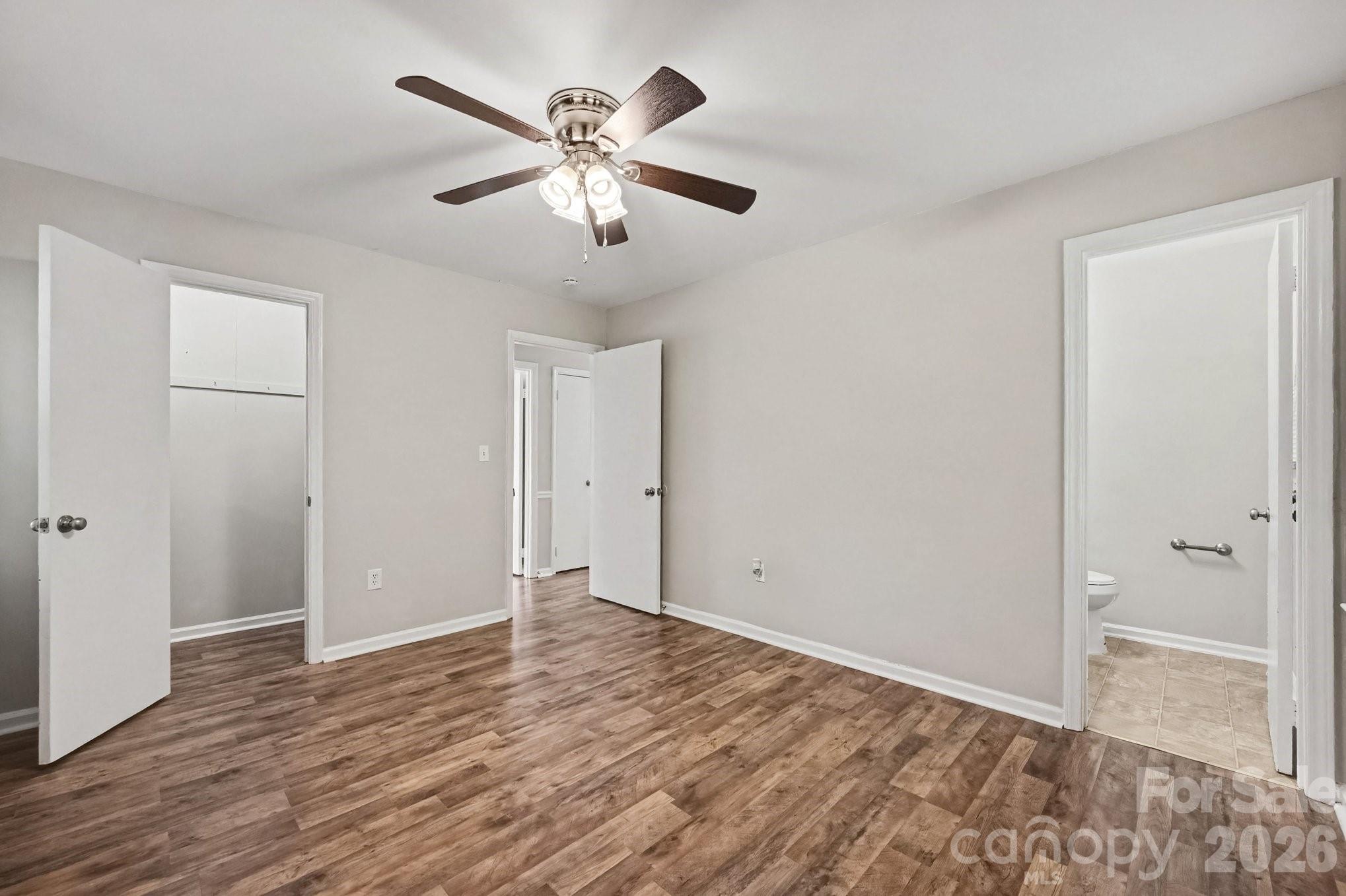 2726 Meadowcliff Drive — Charlotte