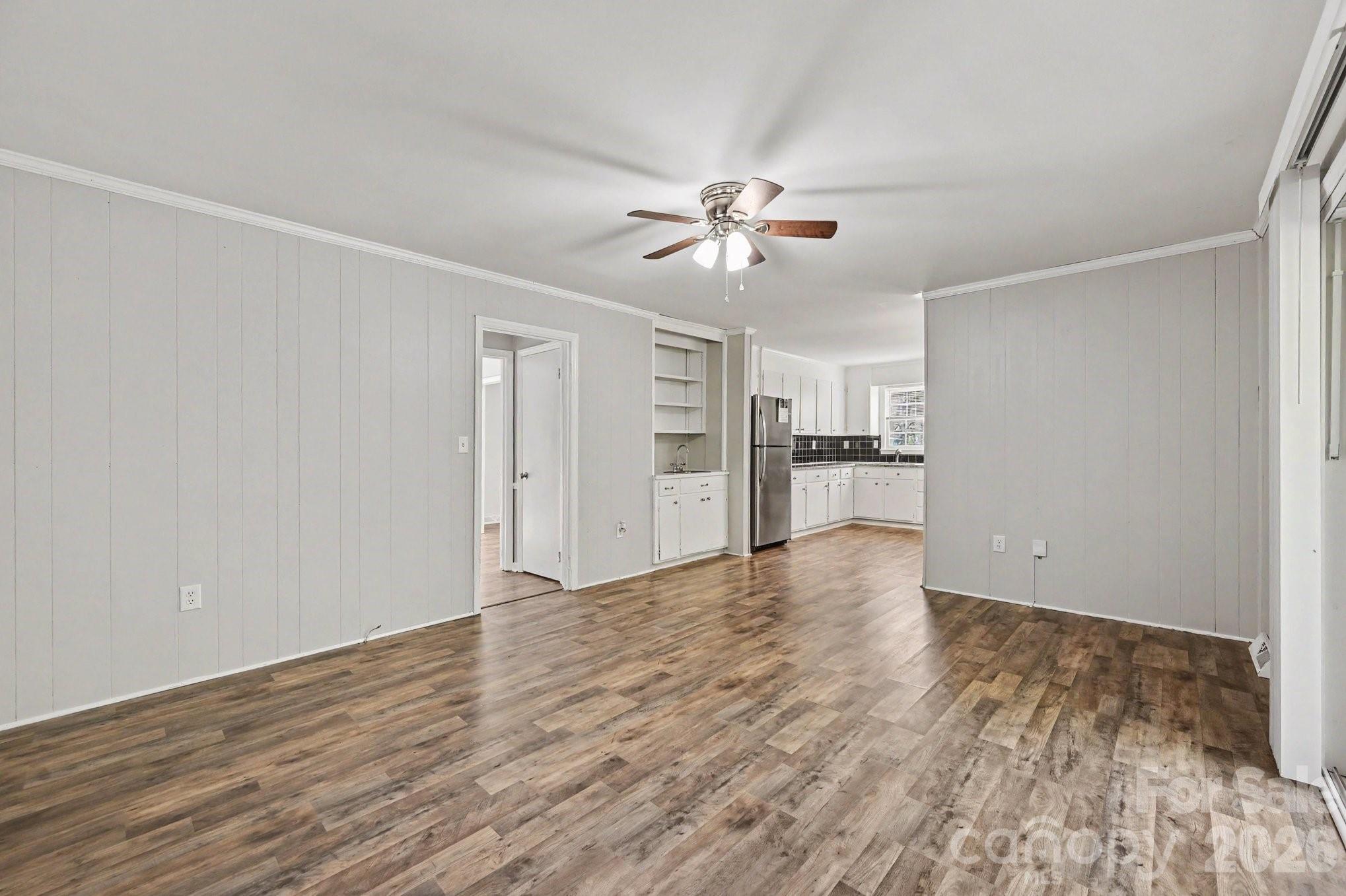 2726 Meadowcliff Drive — Charlotte