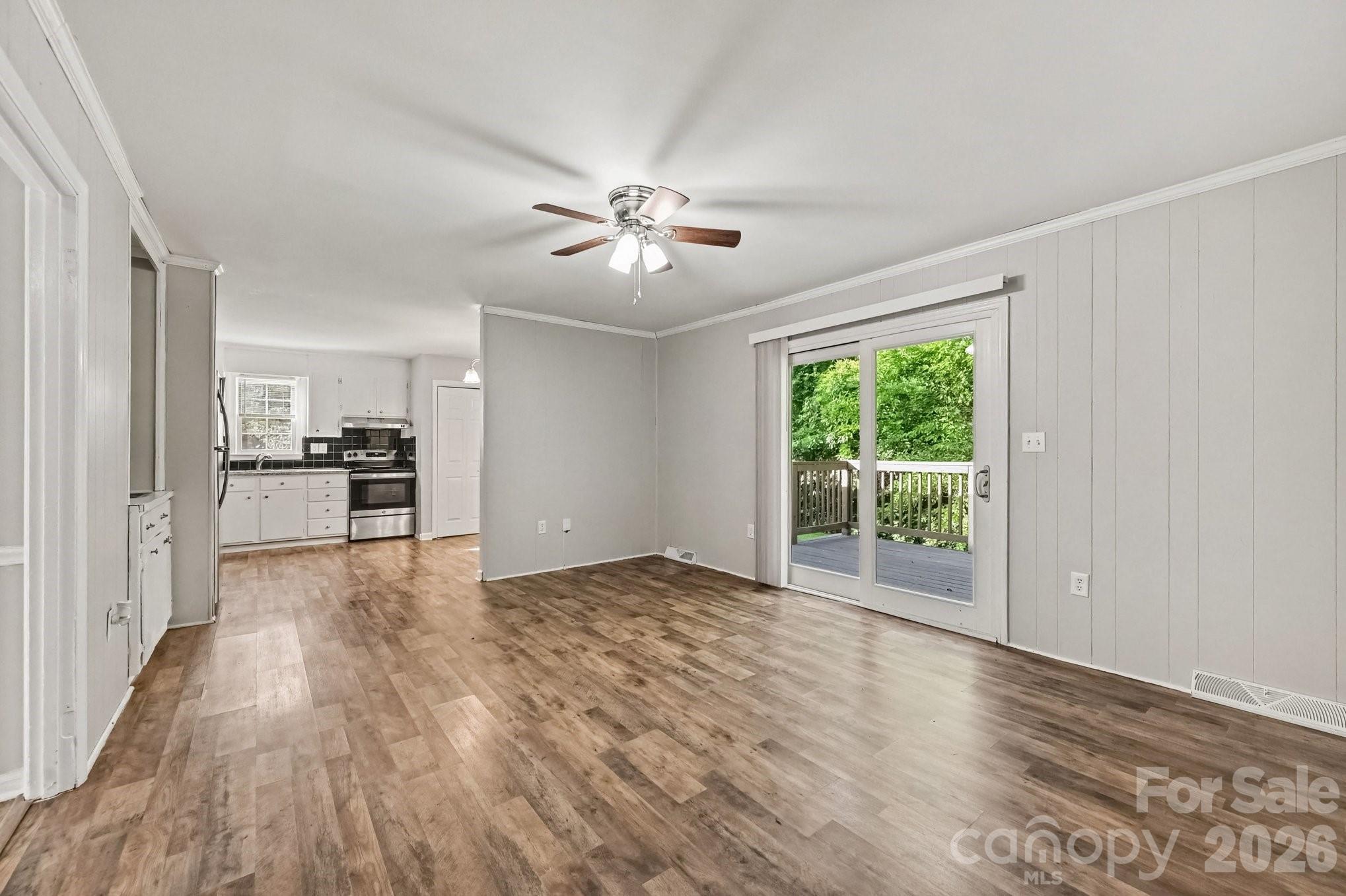 2726 Meadowcliff Drive — Charlotte
