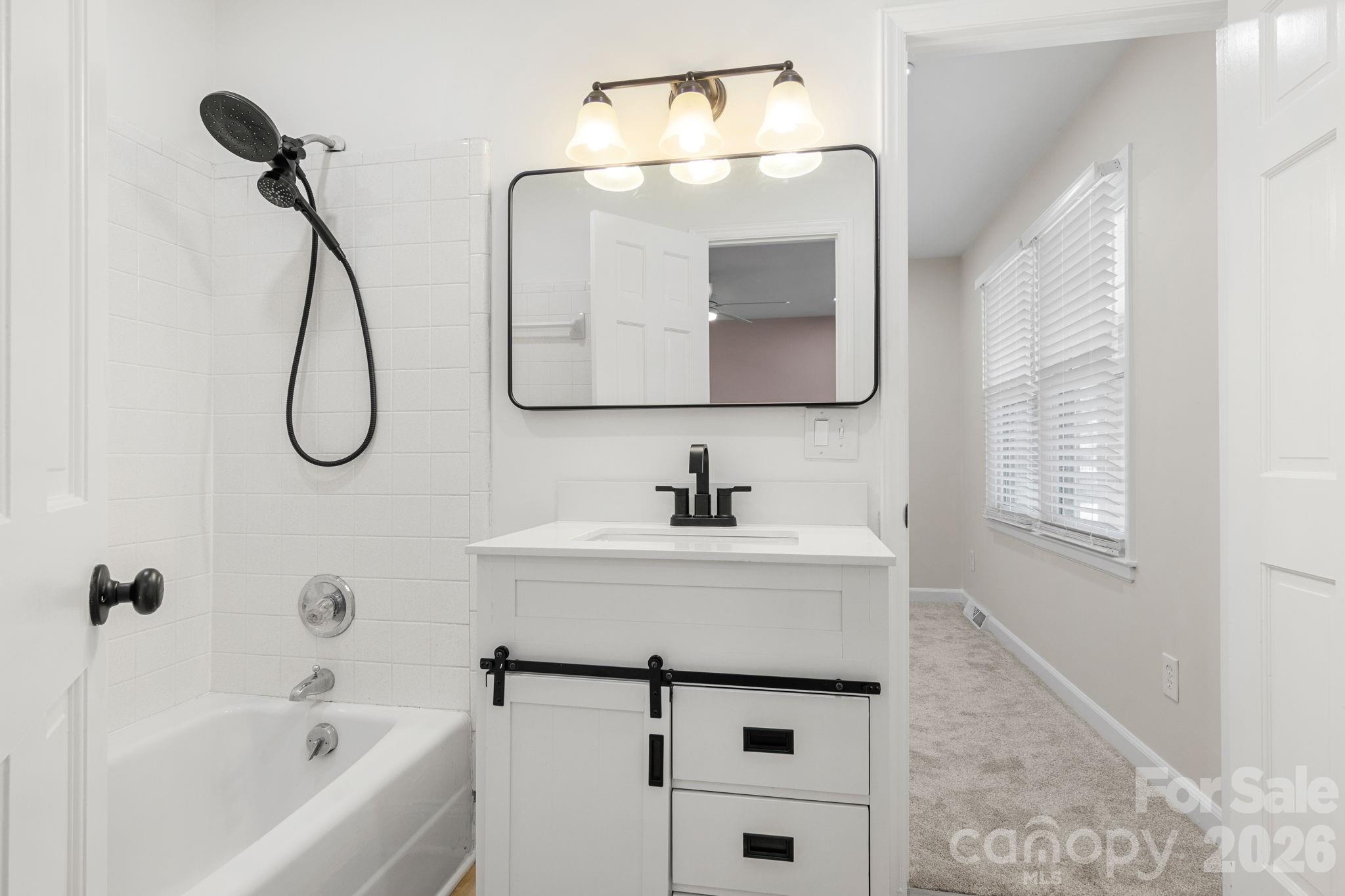 7030 Delta Lake Drive — Charlotte
