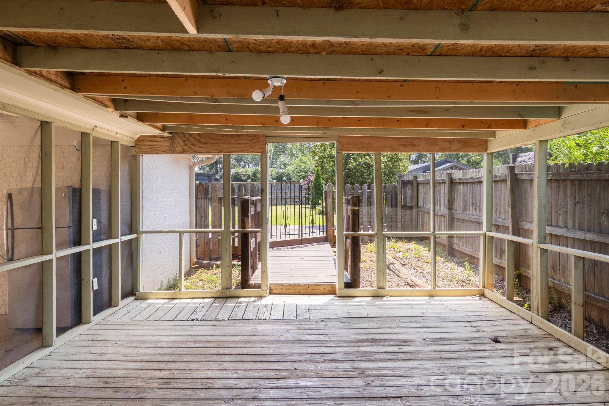 7030 Delta Lake Drive — Charlotte