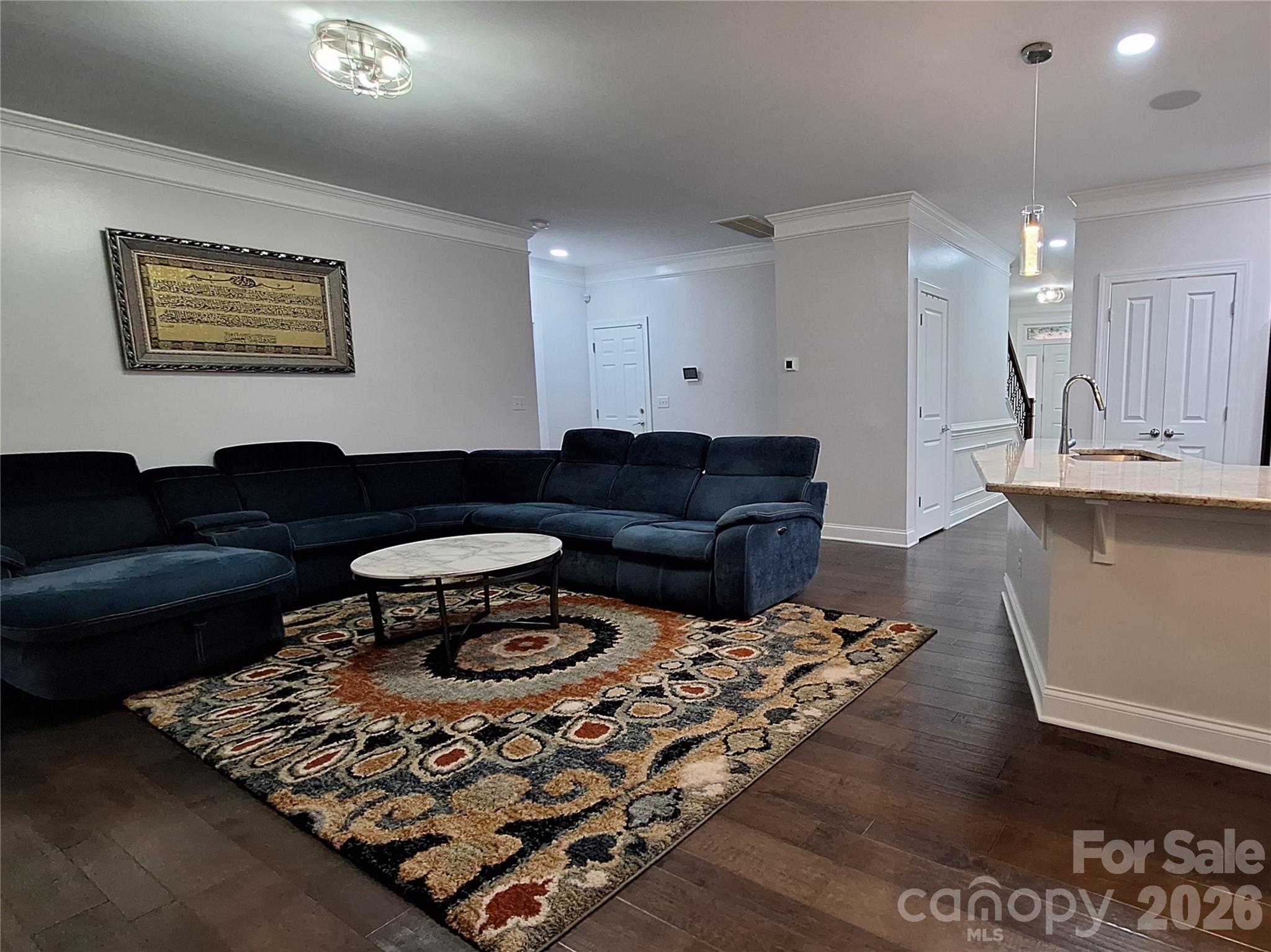 8207 Shady Pond Drive — Charlotte