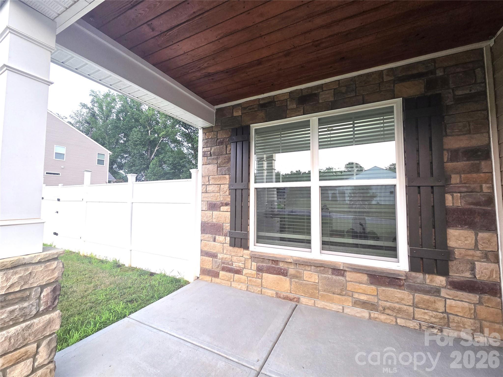 8207 Shady Pond Drive — Charlotte