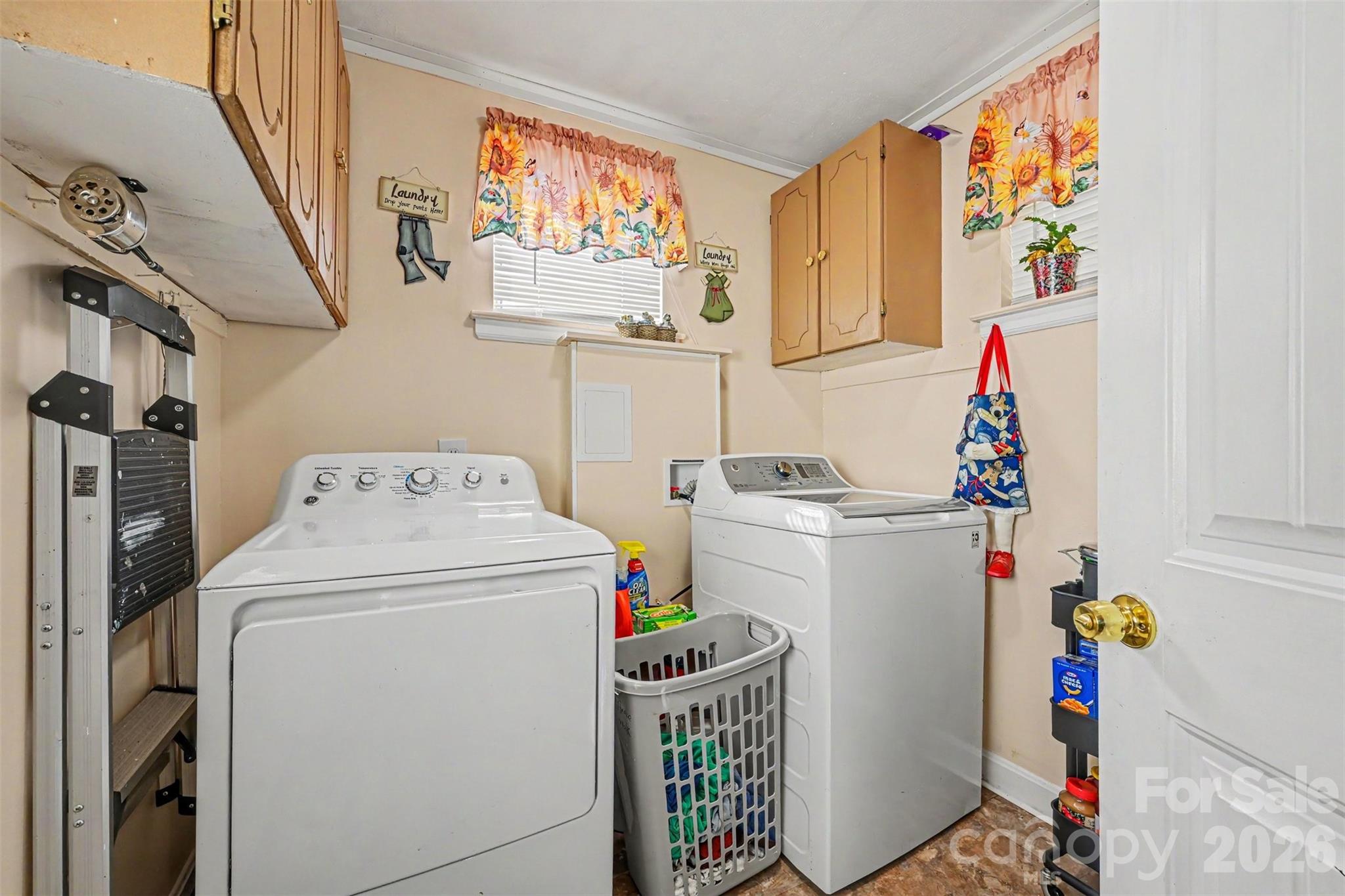 3748 Camp Stewart Road — Charlotte