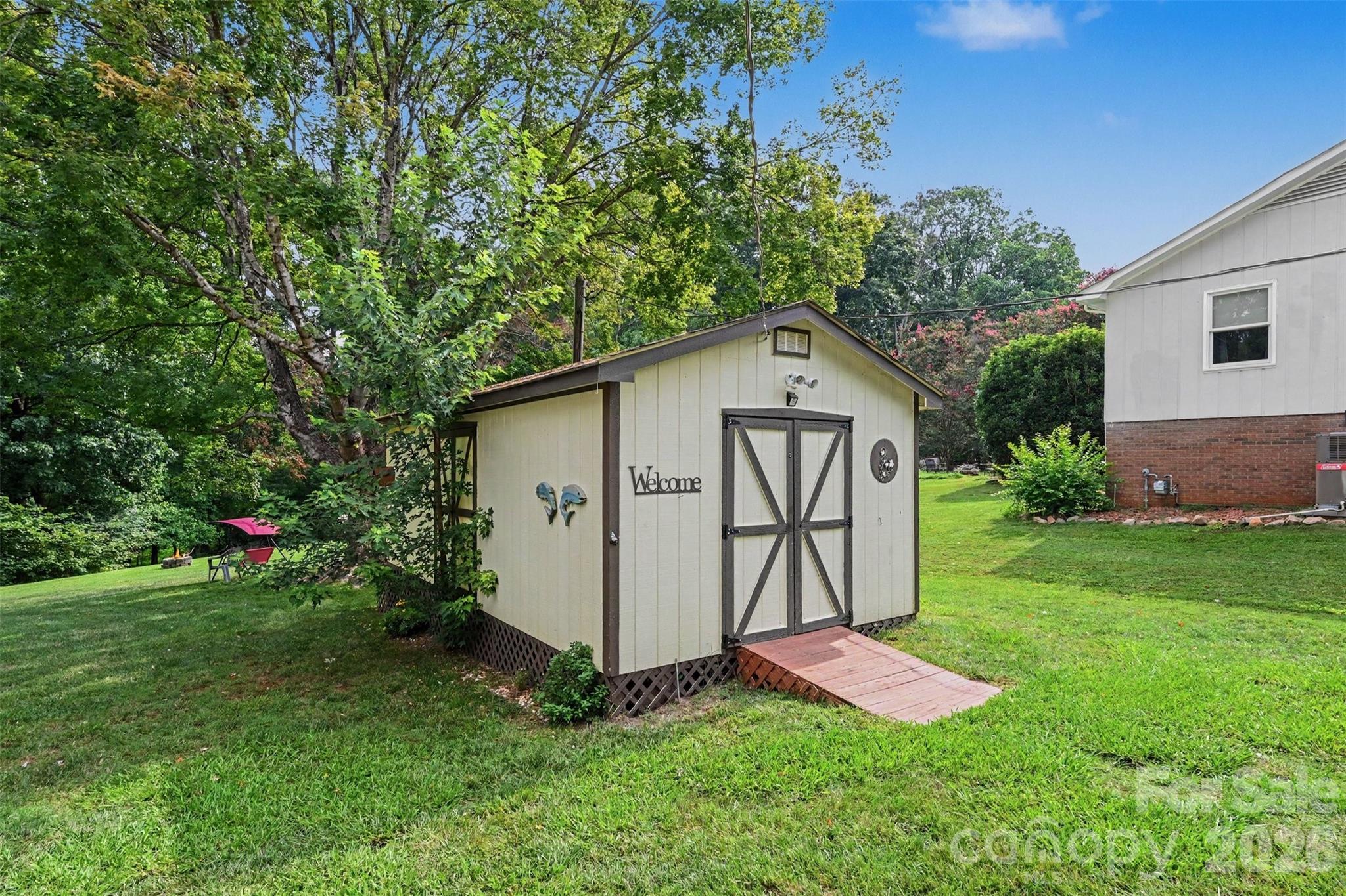 3748 Camp Stewart Road — Charlotte