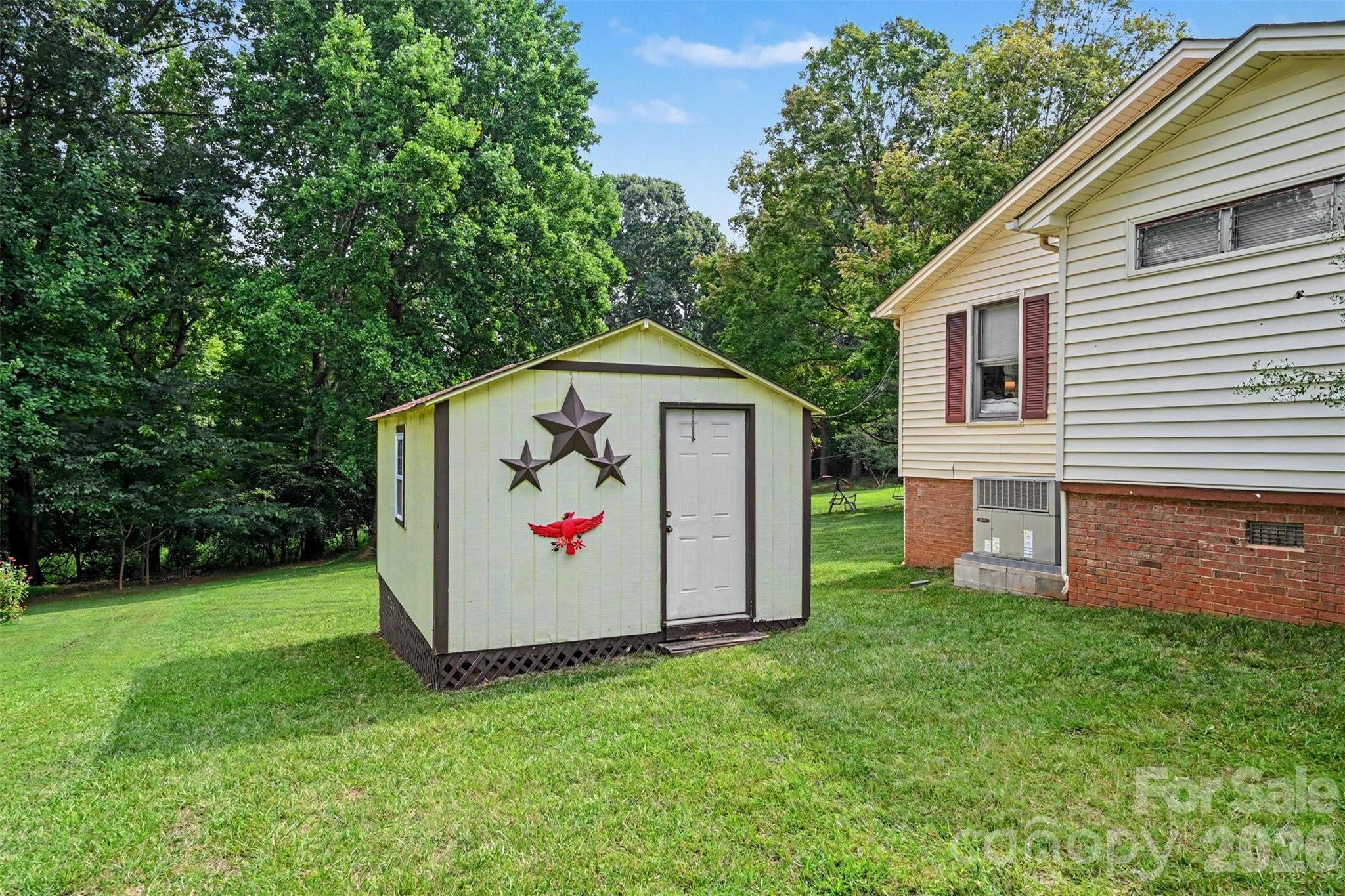 3748 Camp Stewart Road — Charlotte