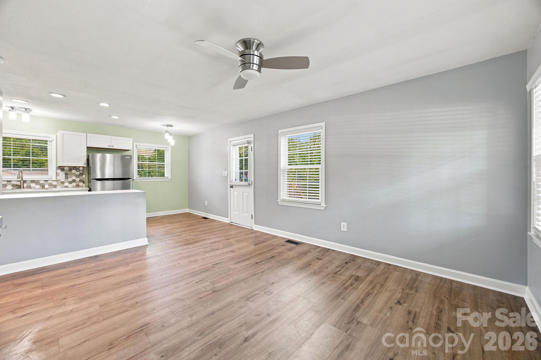 400 Olin Drive — Waxhaw