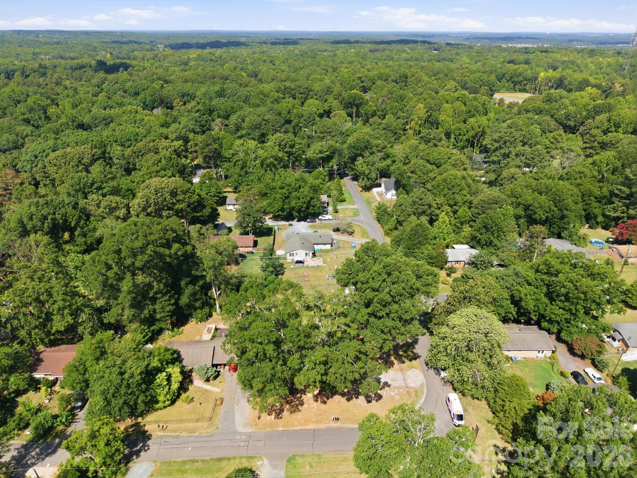 400 Olin Drive — Waxhaw