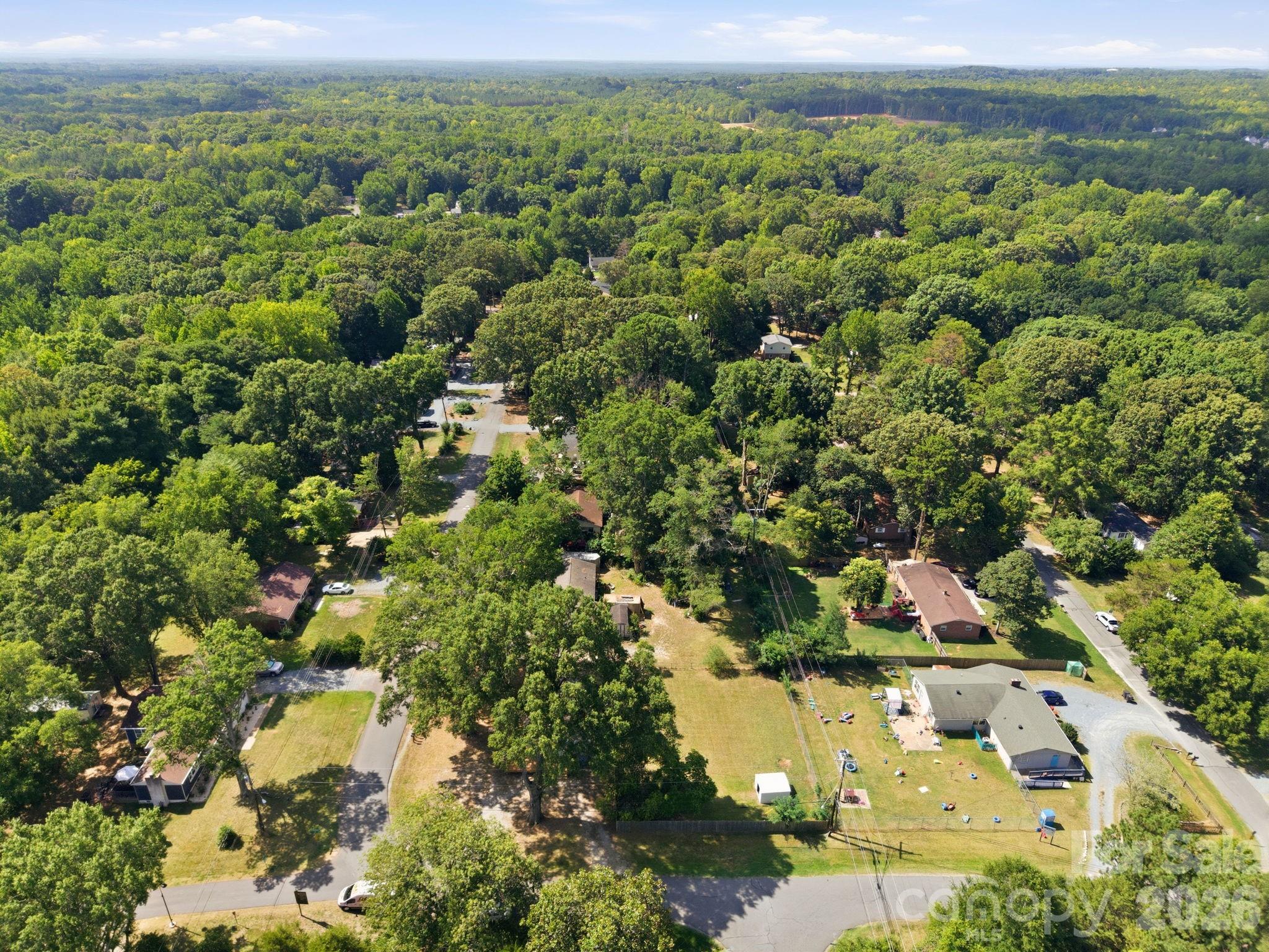 400 Olin Drive — Waxhaw
