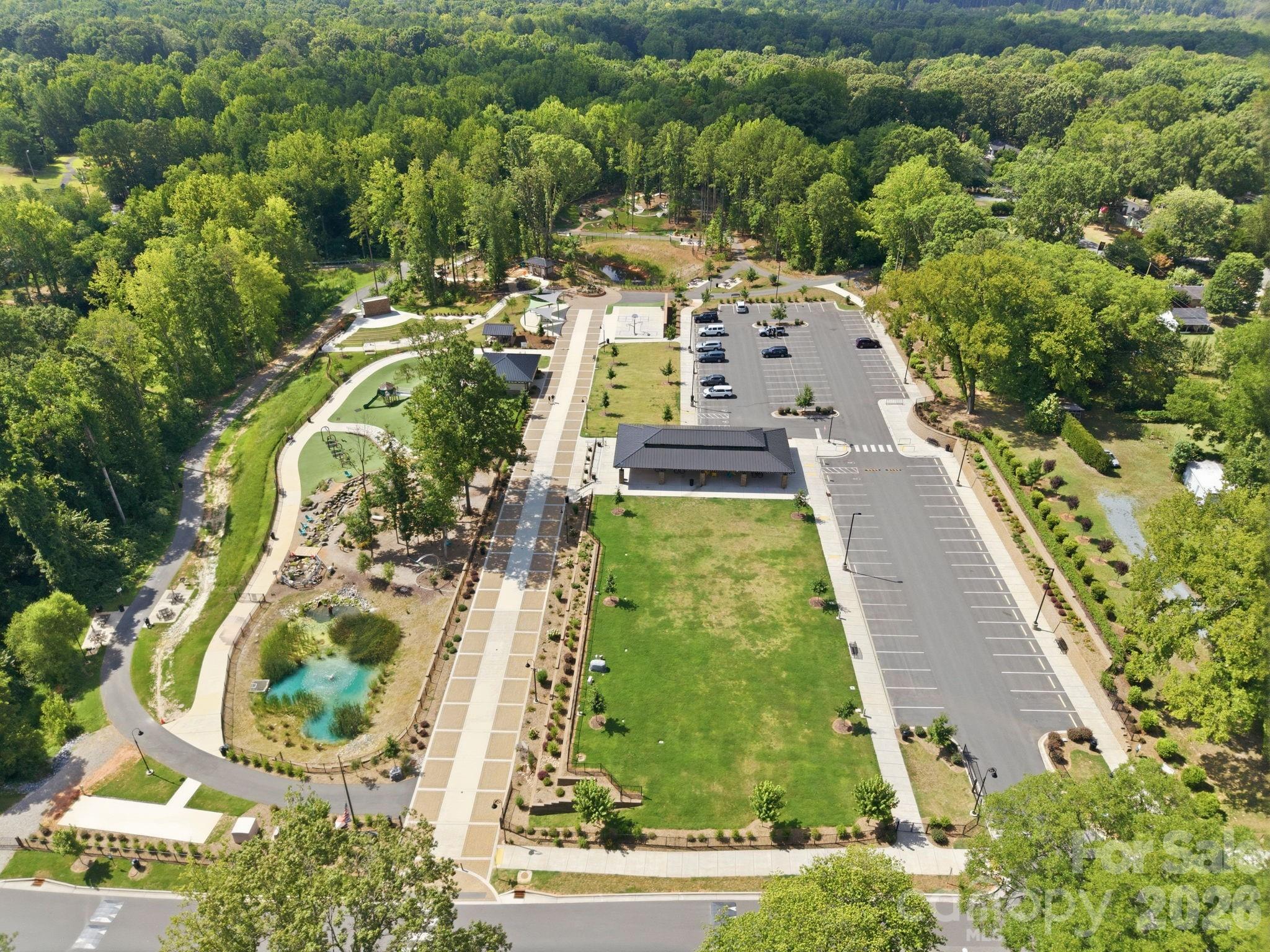 400 Olin Drive — Waxhaw