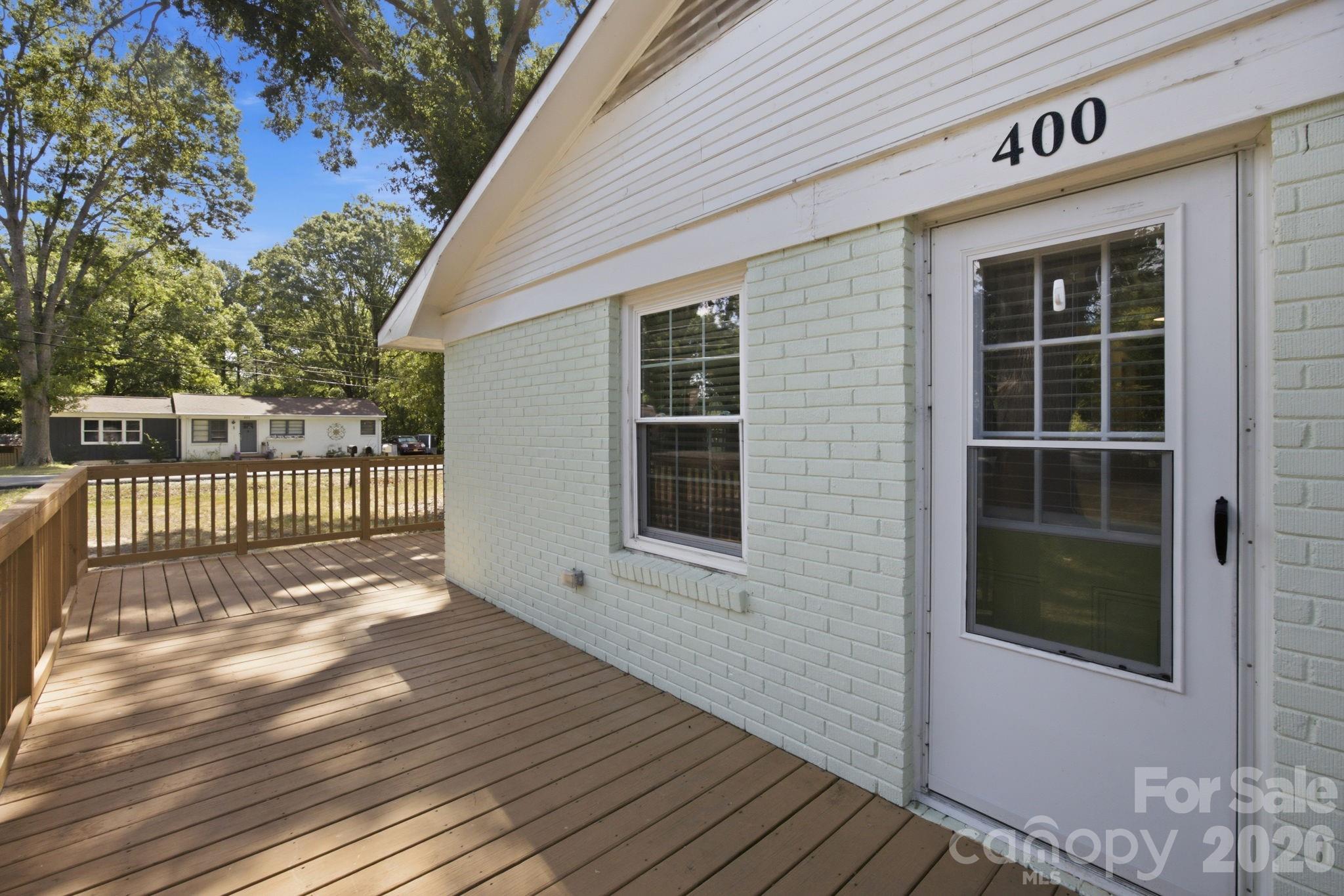 400 Olin Drive — Waxhaw