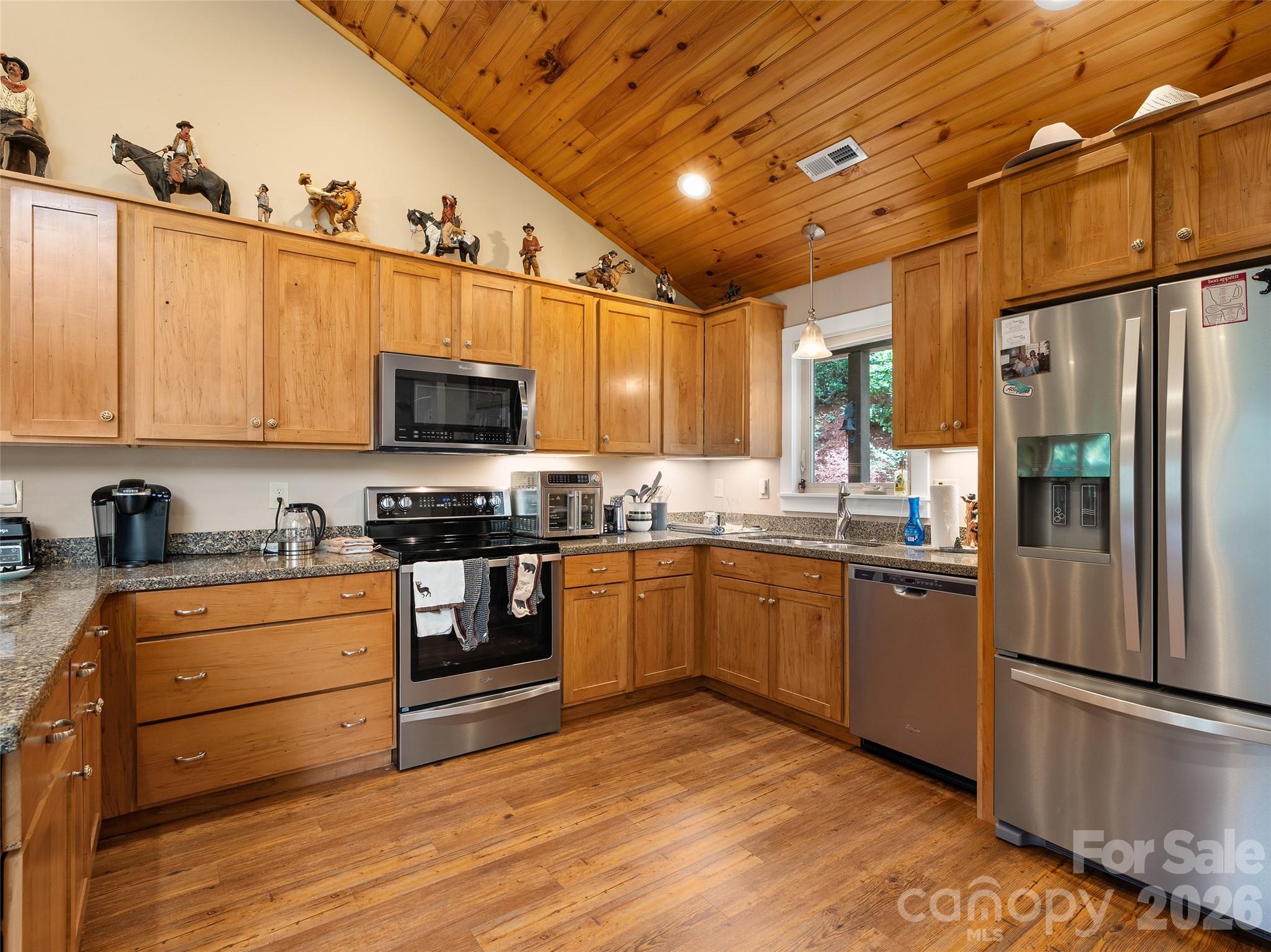 39 Maplewood Drive — Maggie Valley