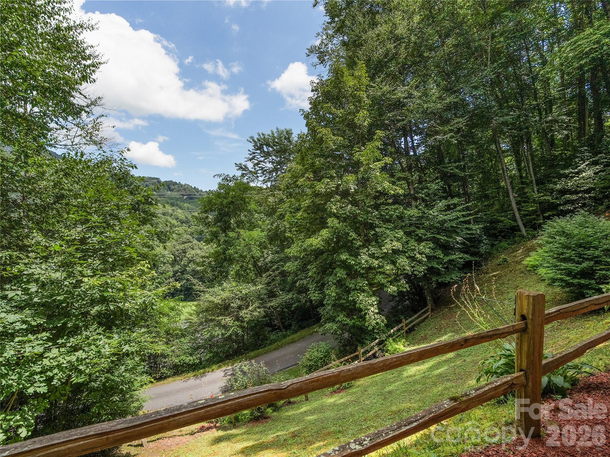 39 Maplewood Drive — Maggie Valley