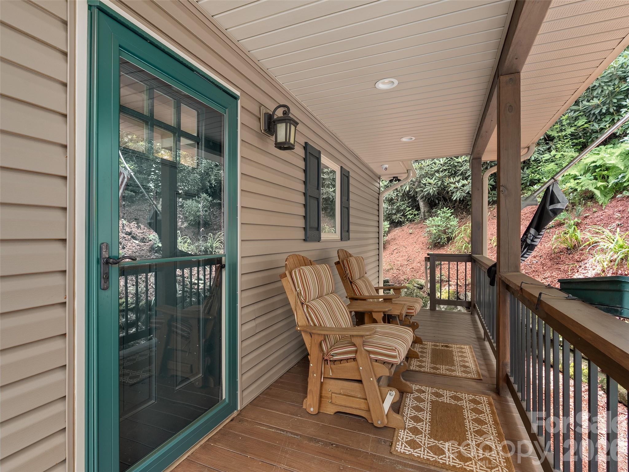 39 Maplewood Drive — Maggie Valley